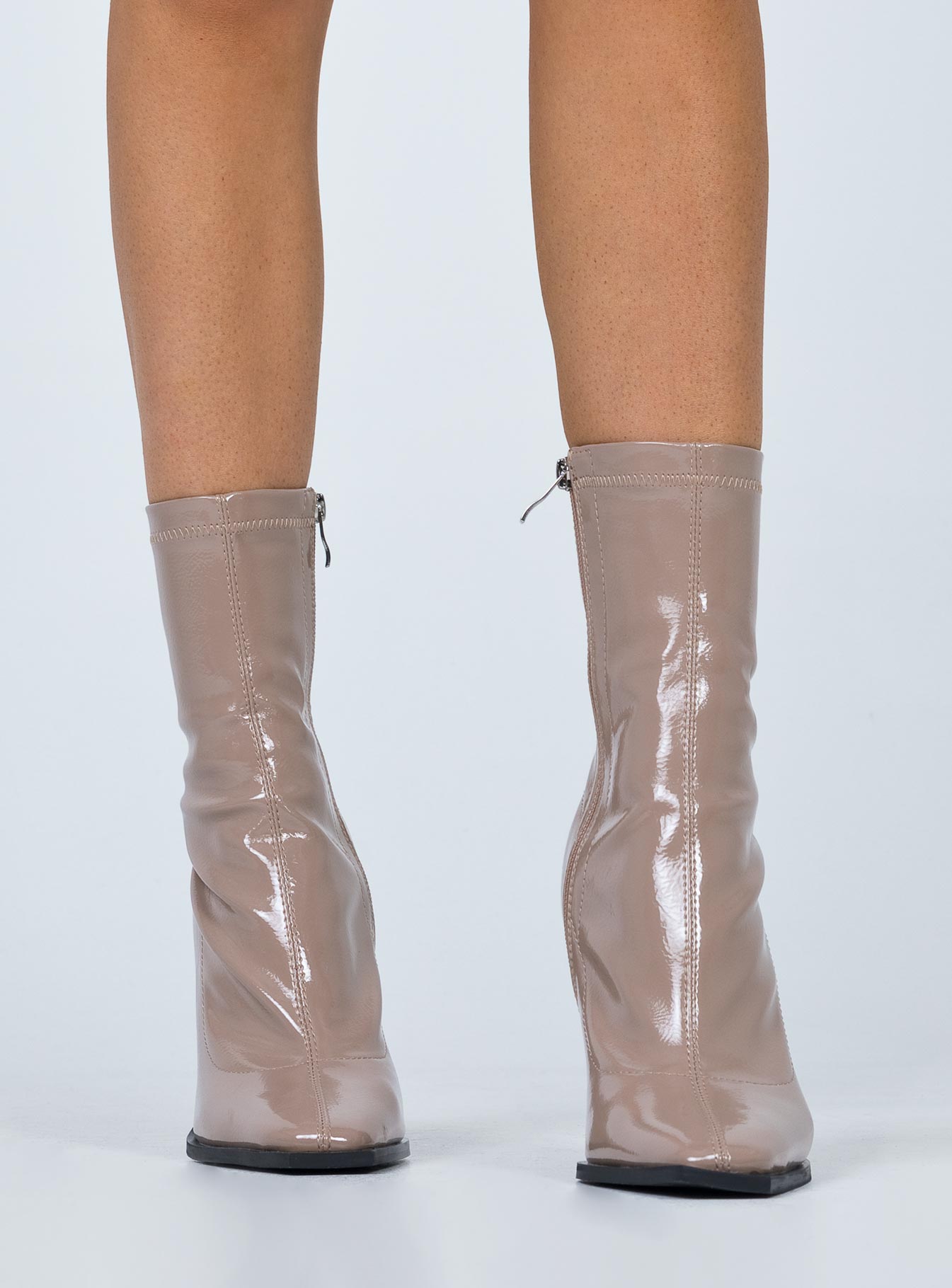 Barcelona Boot - Image 4