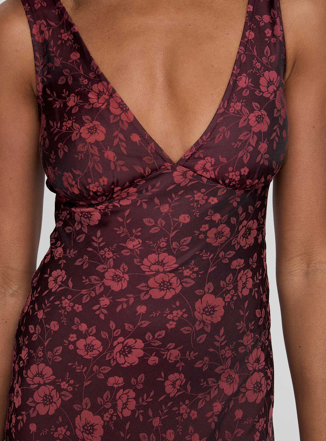 Nell Jacquard Maxi Dress Burgundy - Image 6