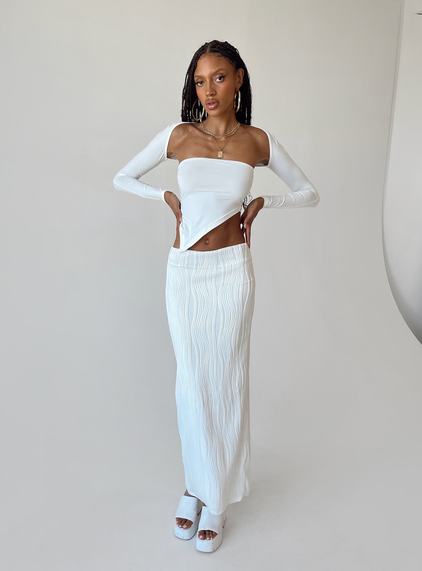 Echo Low Waist Knitted Maxi Skirt White - Image 6