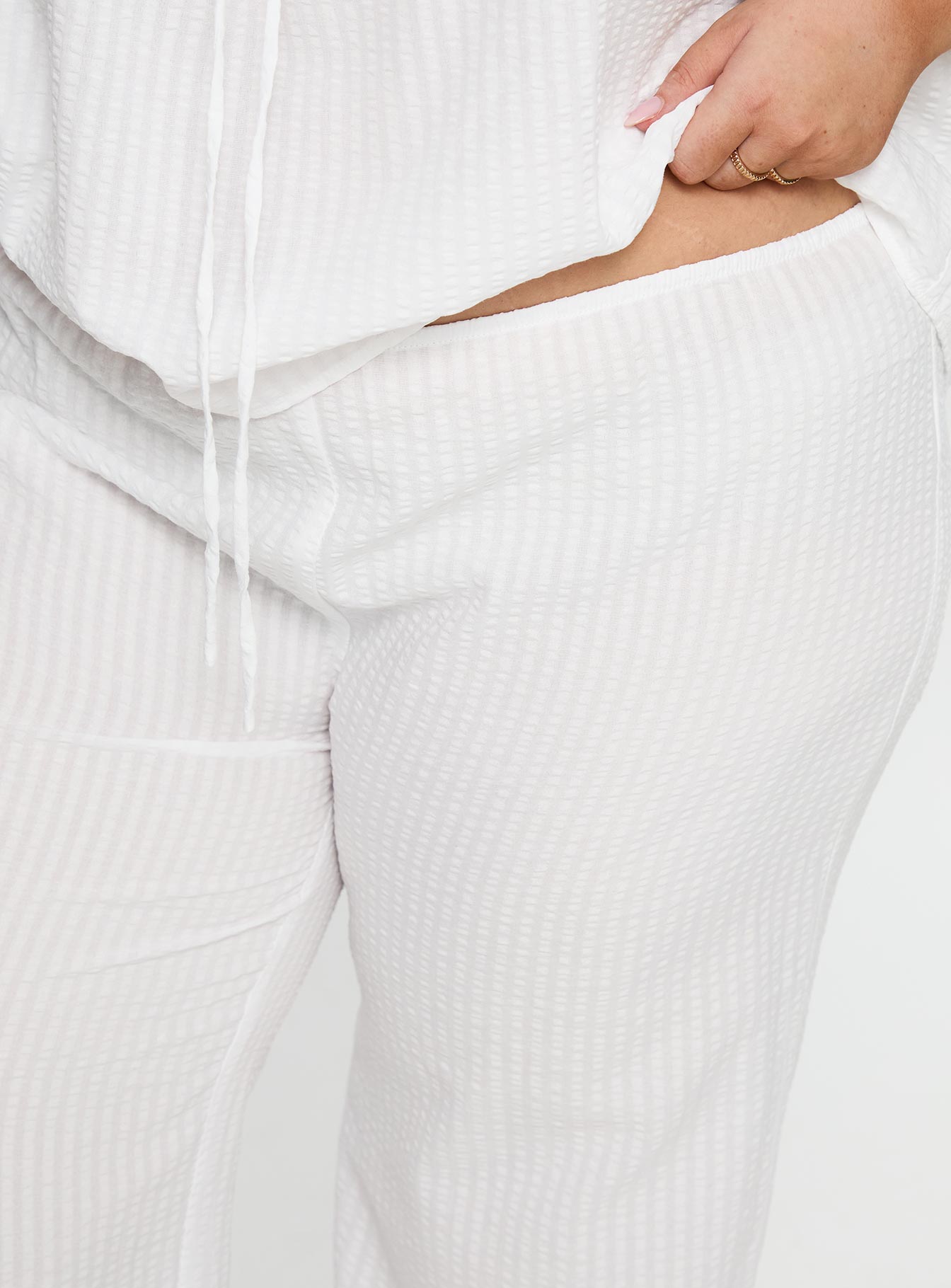 Santabelle Frill Pants White Curve - Image 6