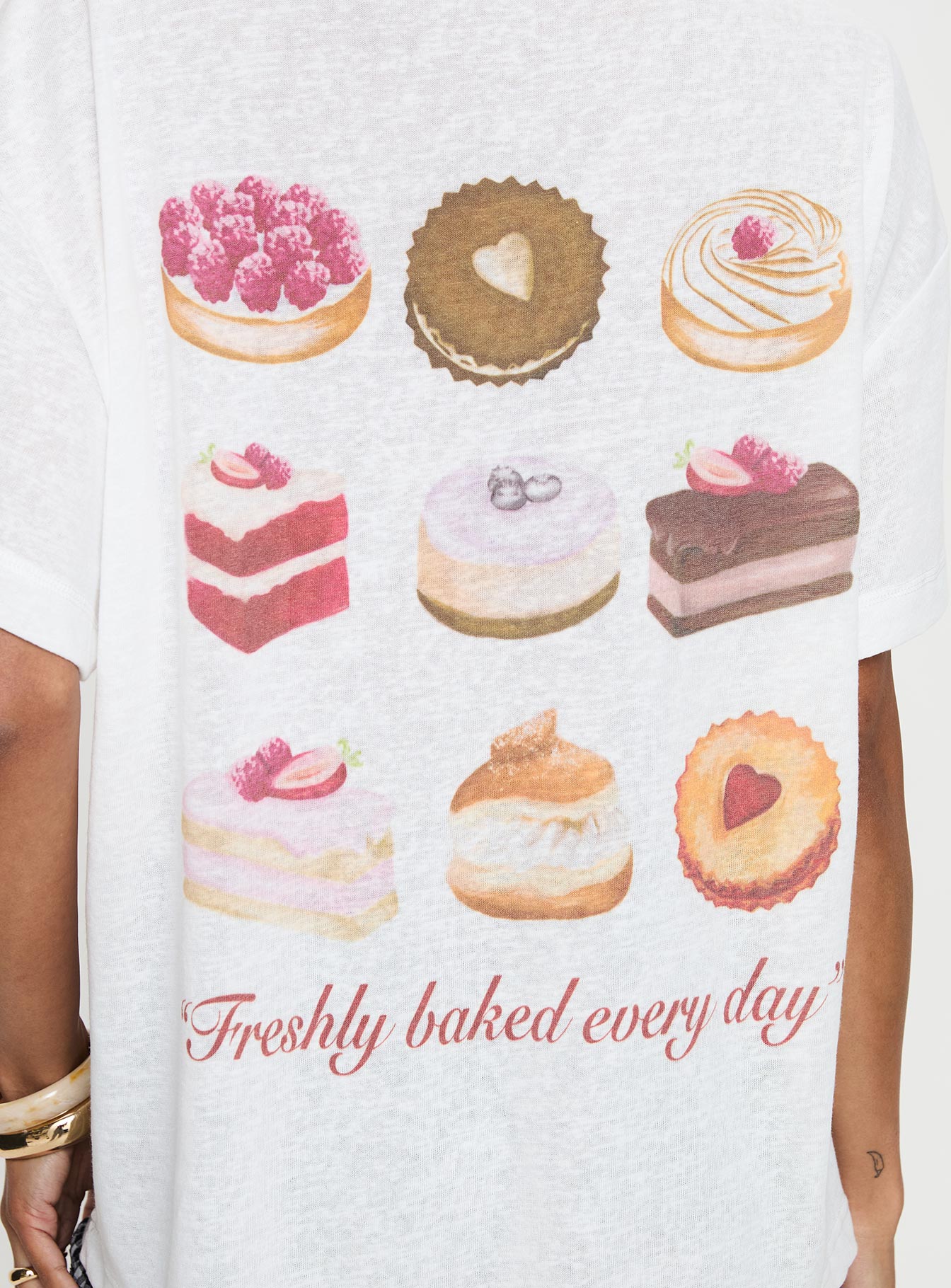 Bakery Caked Oversized Tee Cream - Image 6