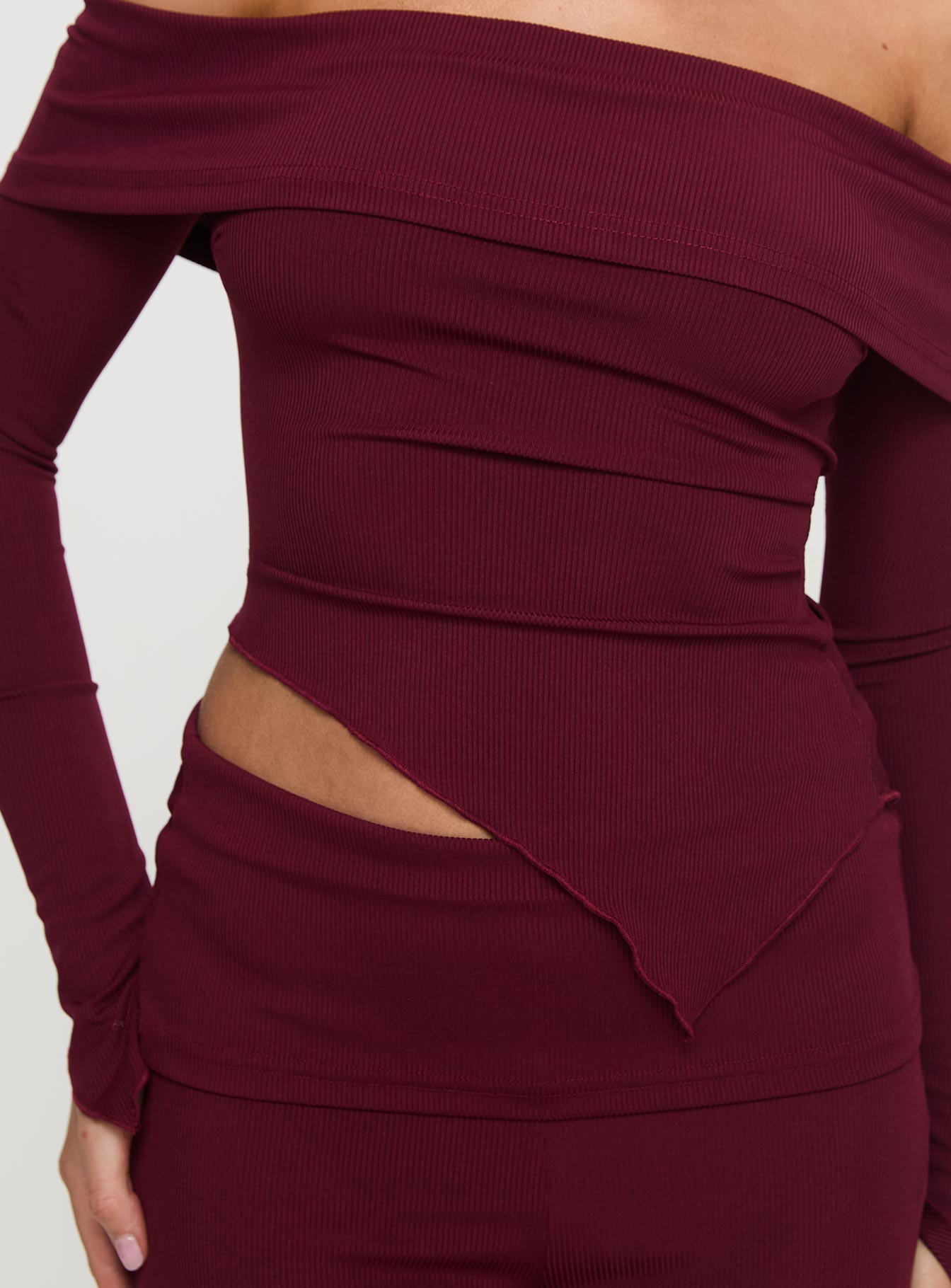 Outta Town Set Burgundy - Image 5