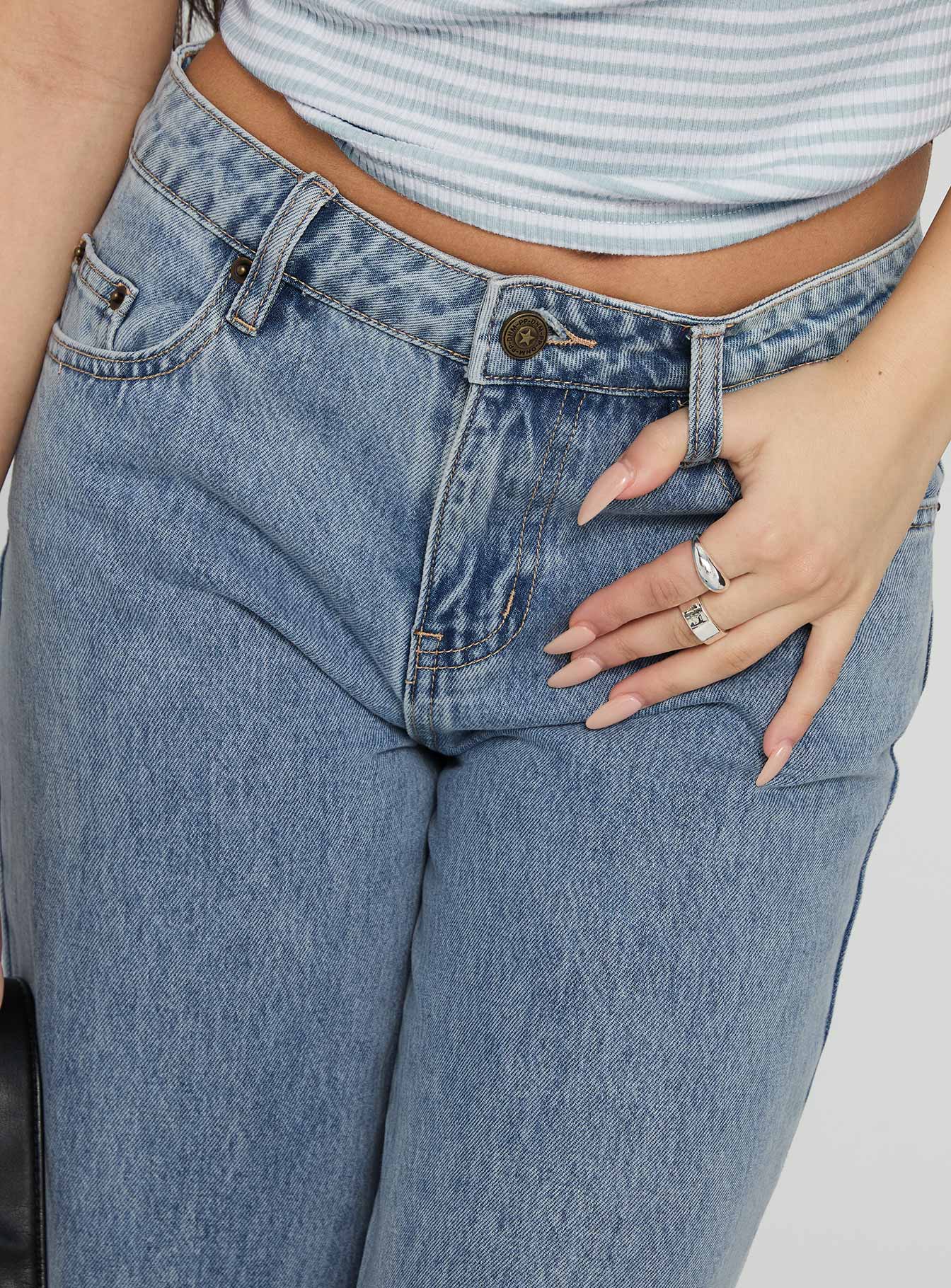 Kadison Low Rise Straight Leg Jeans Mid Wash Blue - Image 6