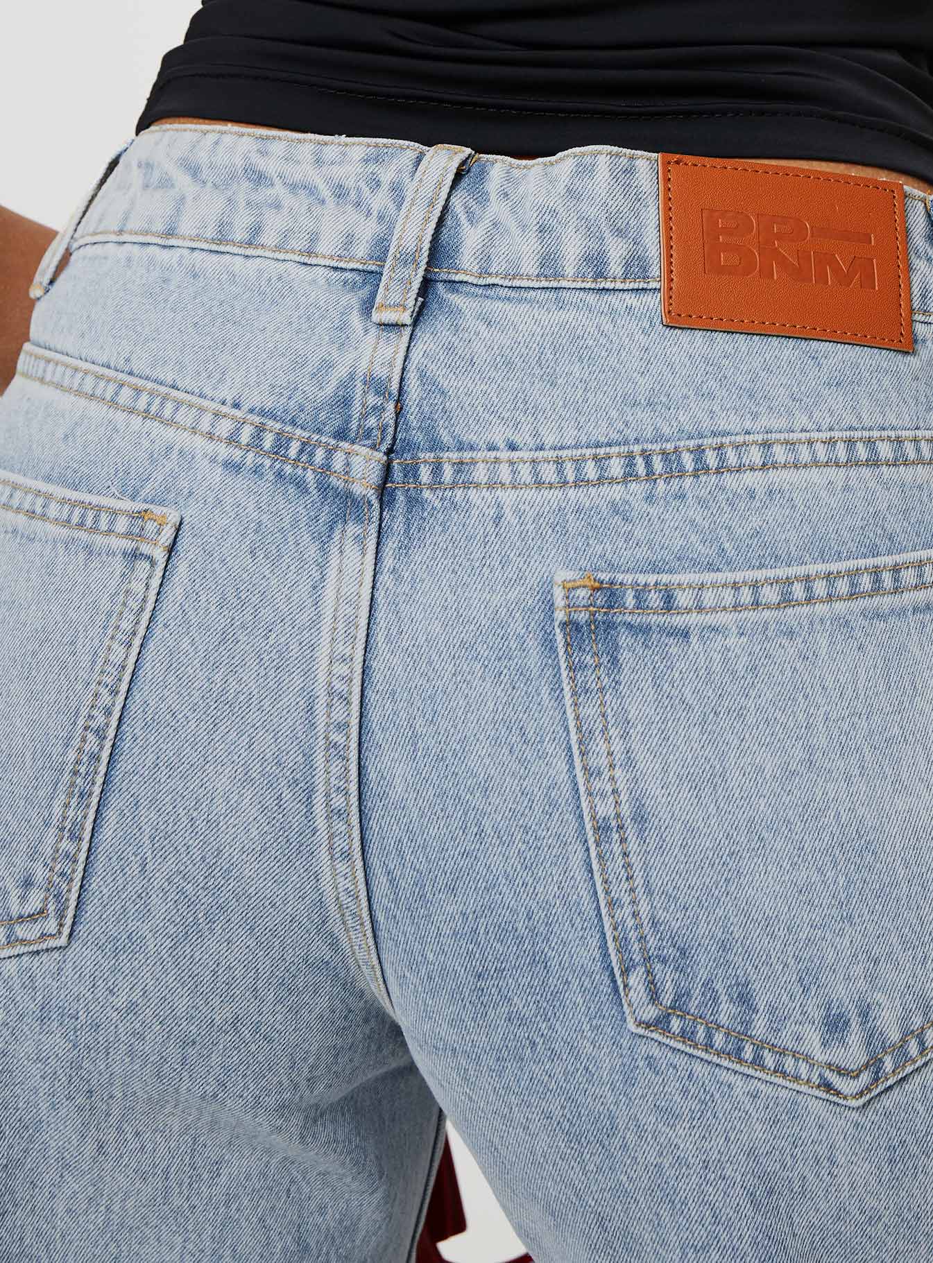 Gazelle Jeans Light Wash Denim - Image 5