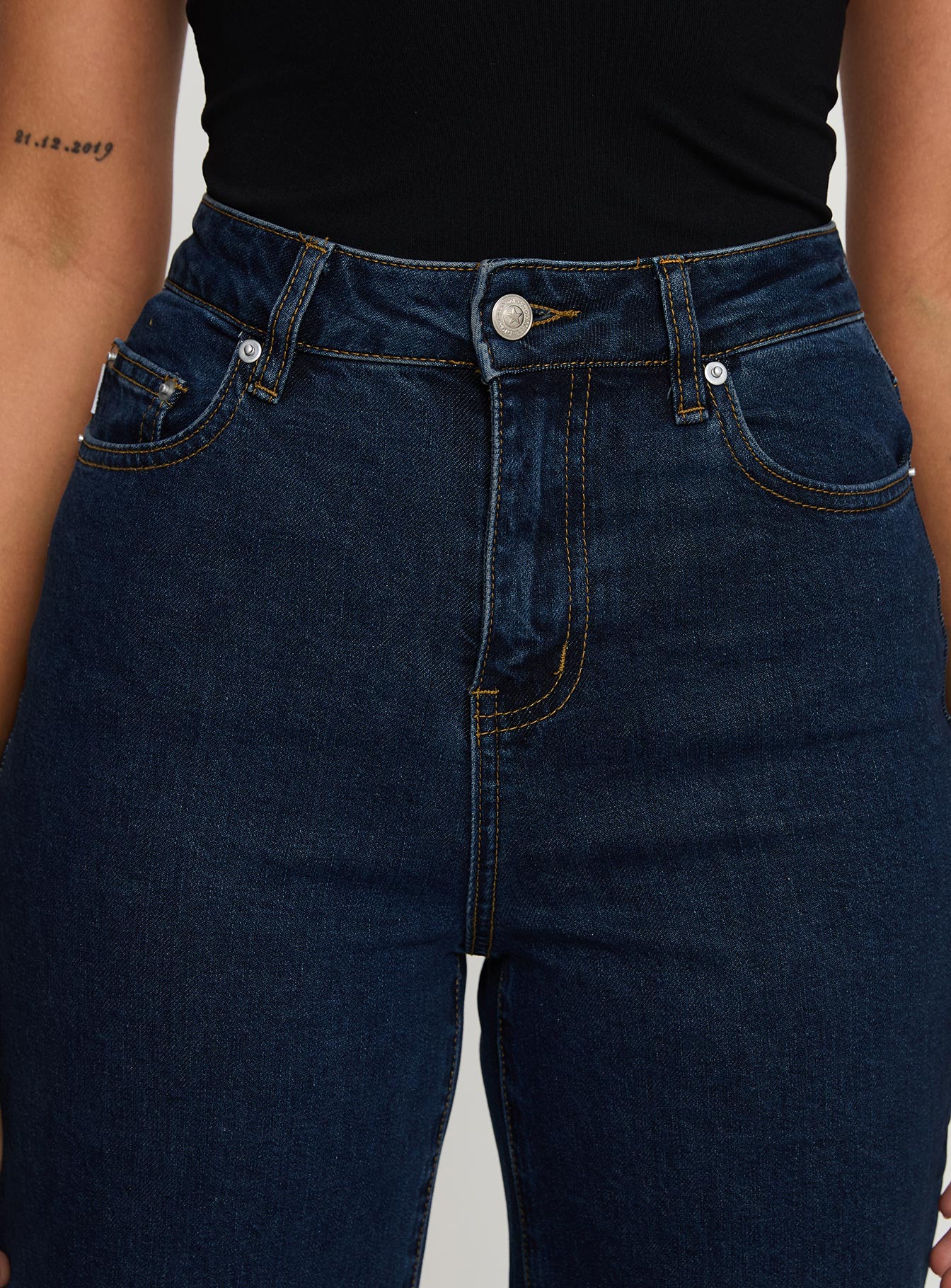 Thearlie High Rise Flared Jeans Dark Wash - Image 6