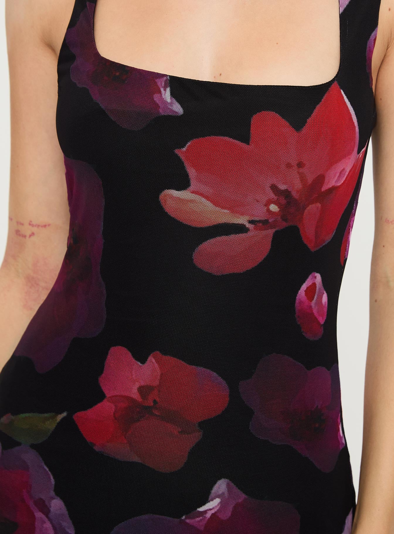 Eviana Maxi Dress Floral - Image 6