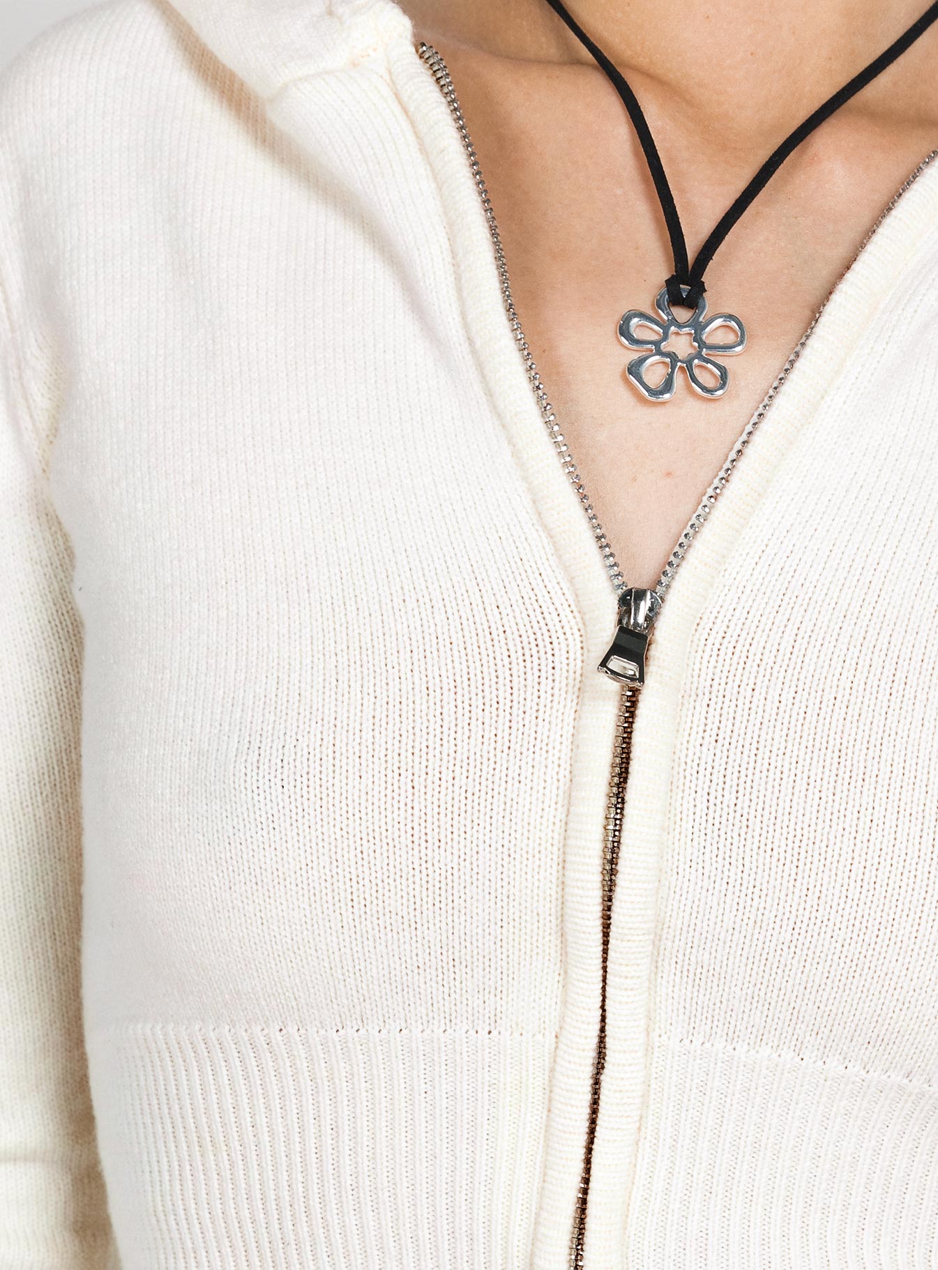 Elingford Zip Up Hooded Sweater Cream - Image 6