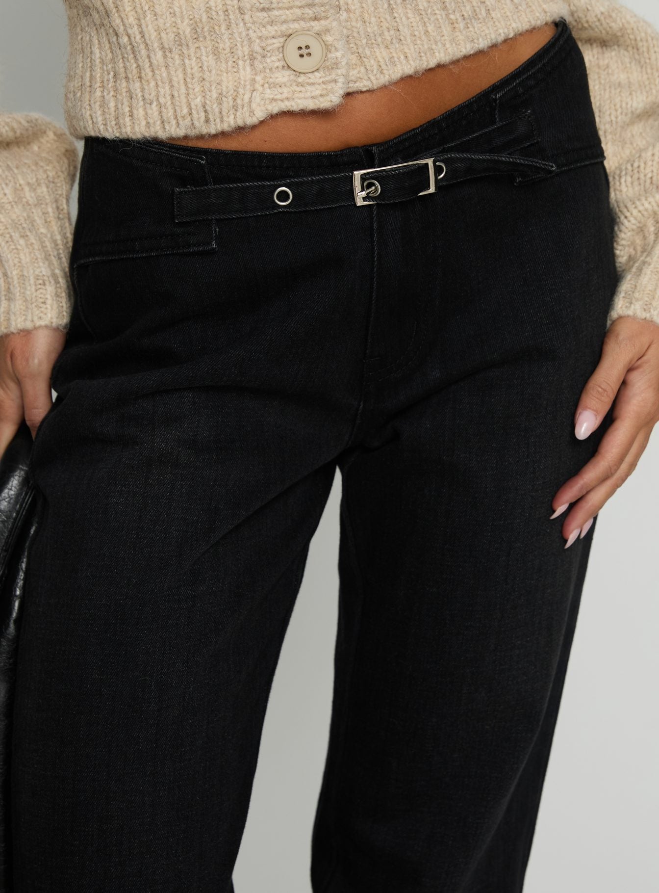 Slow Ride Mid Rise Bootleg Belted Jeans Washed Black - Image 6