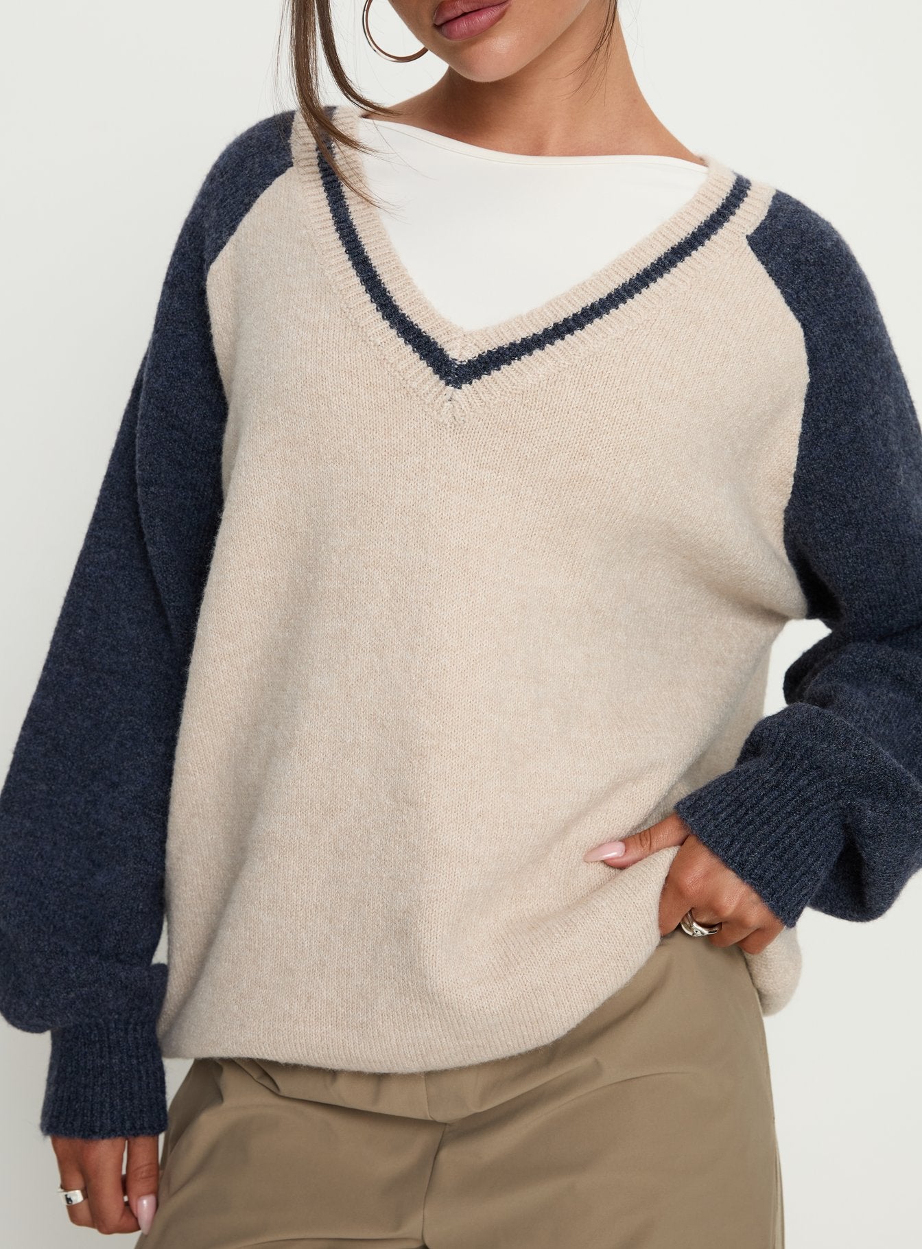 Adana V Neck Graphic Knit Sweater Multi - Image 5