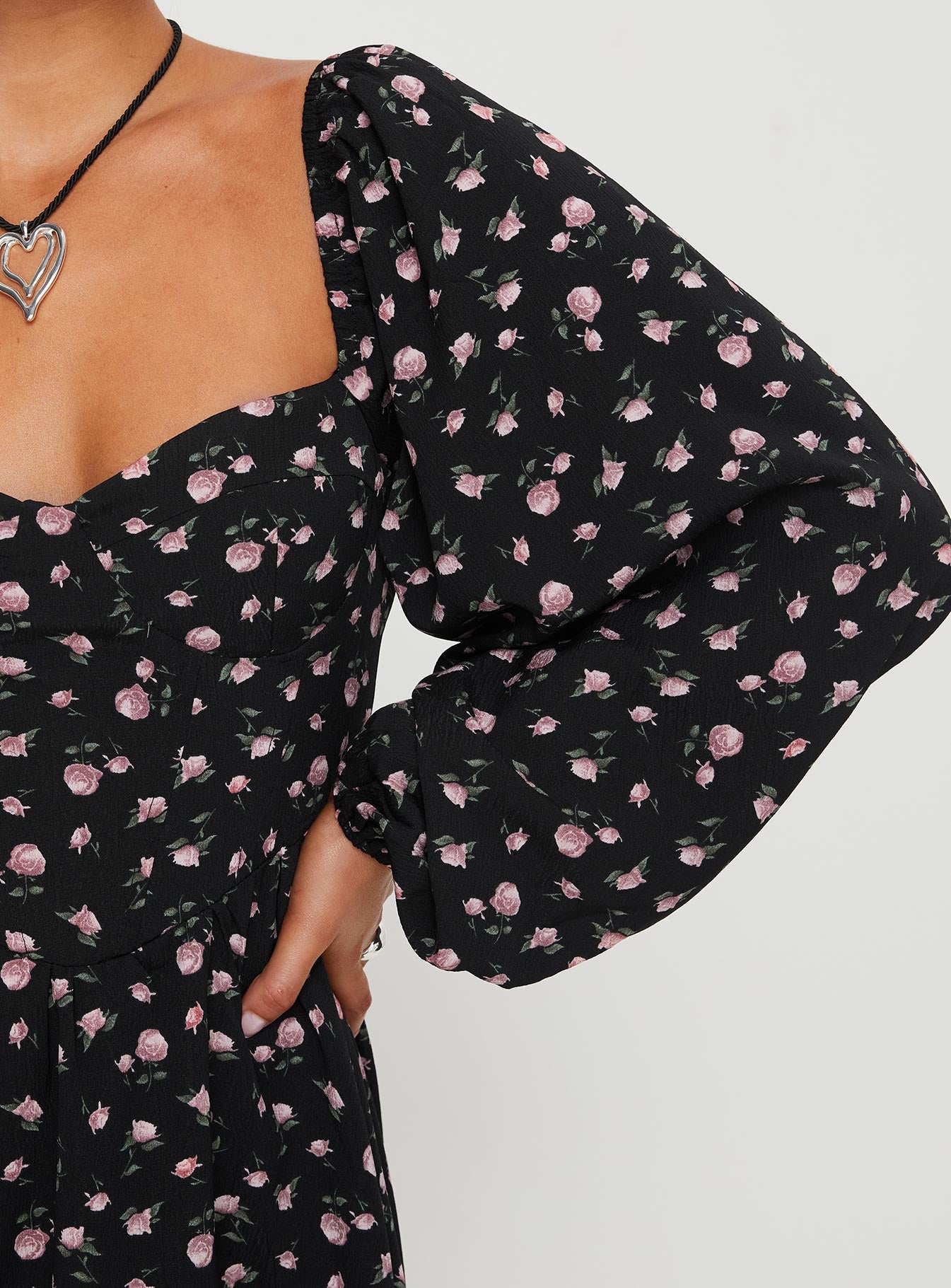 Darso Long Sleeve Mini Dress Black Floral - Image 6