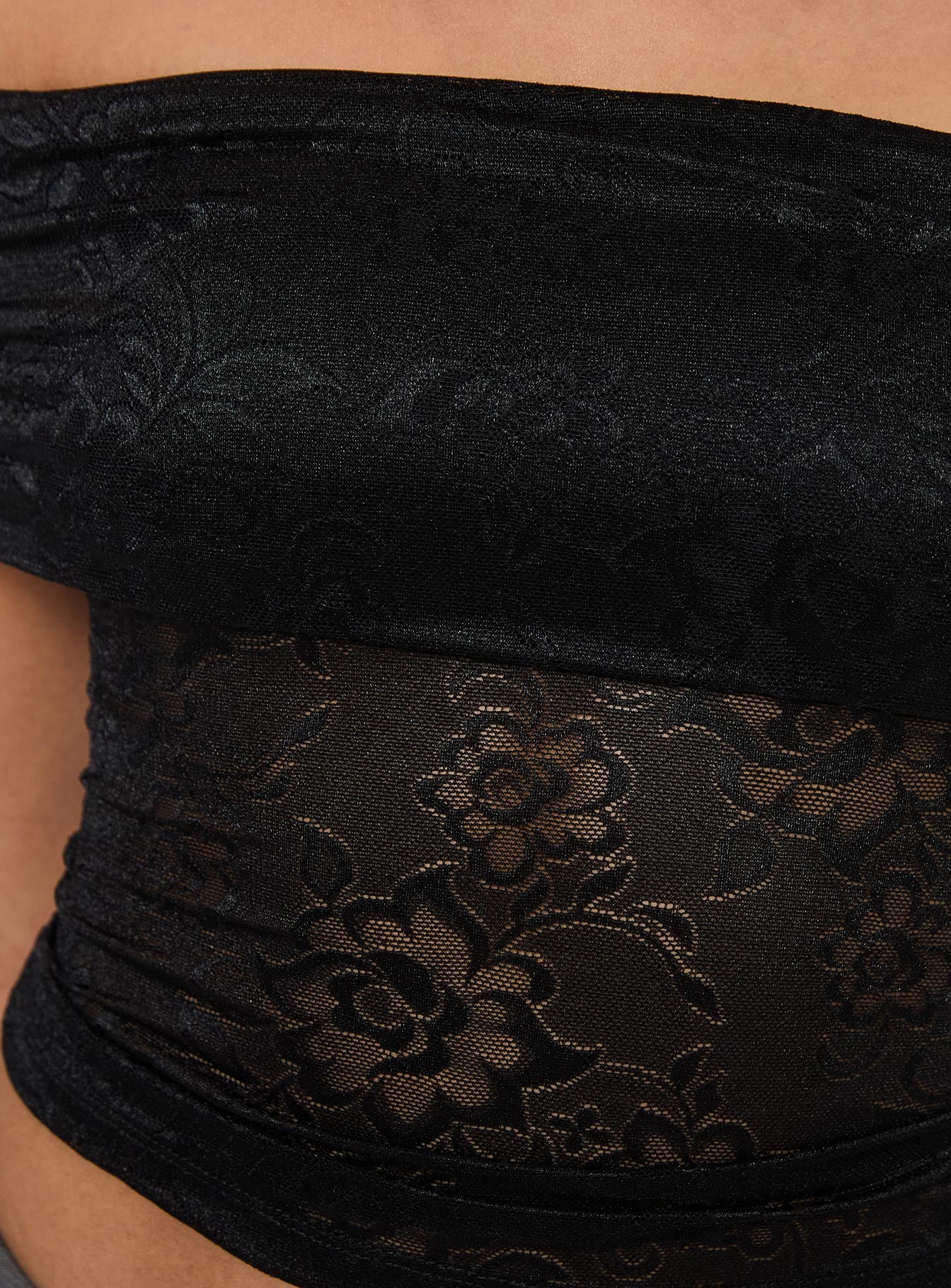 Werrender Off The Shoulder Top Black - Image 6