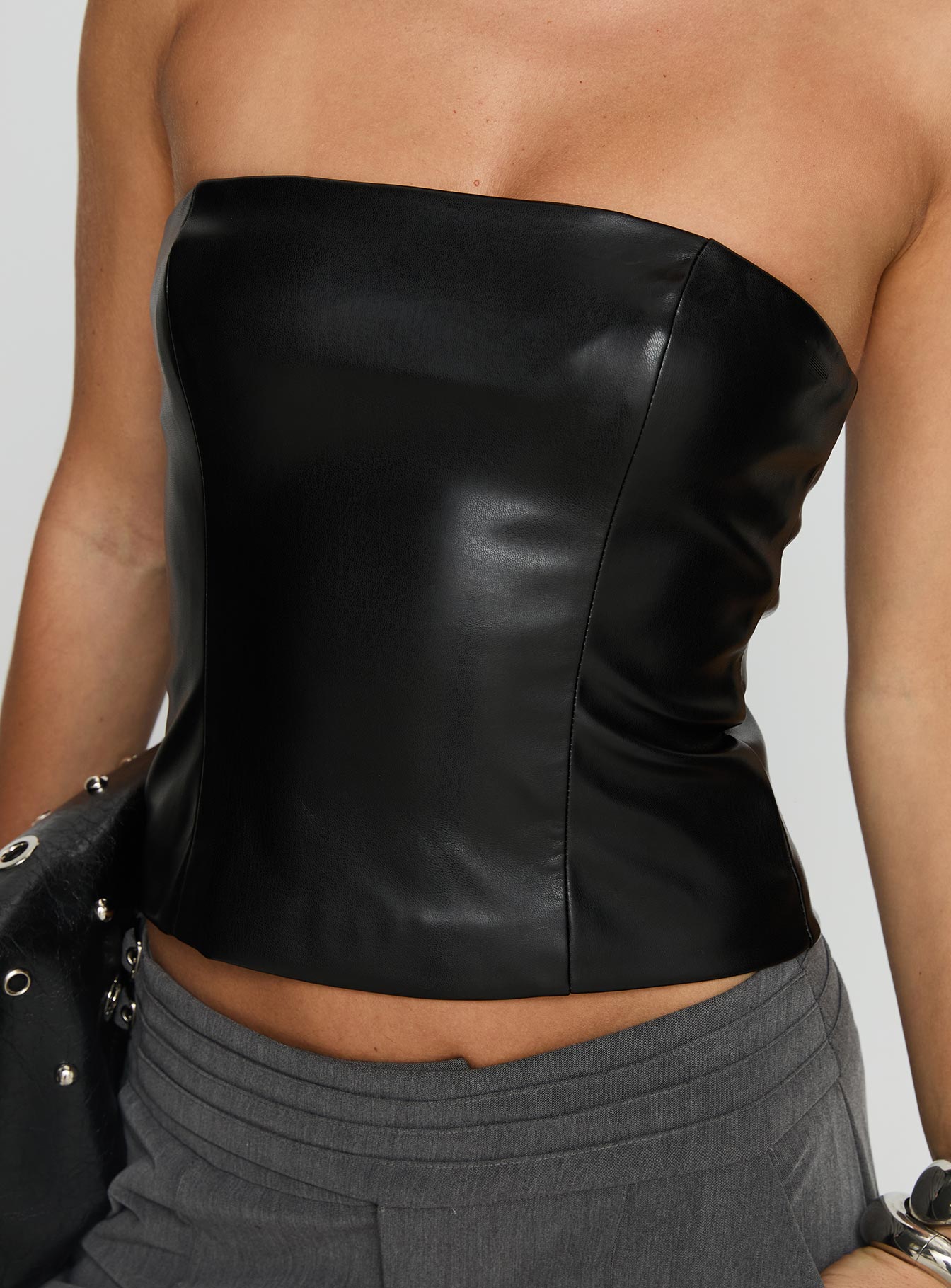 Oaklee Strapless Faux Leather Top Black - Image 5