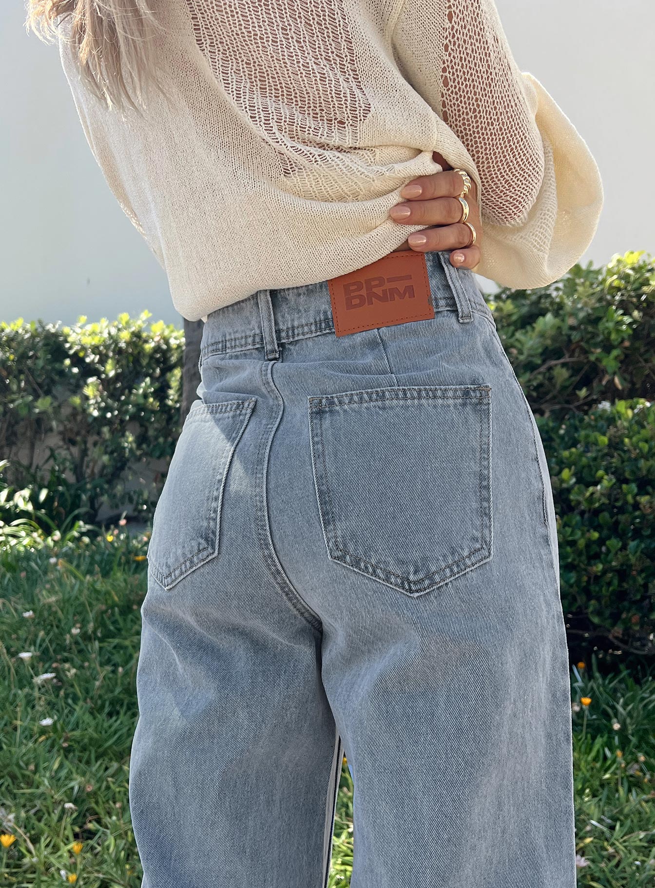 Tari Wide Leg Jeans Light Wash Denim - Image 5