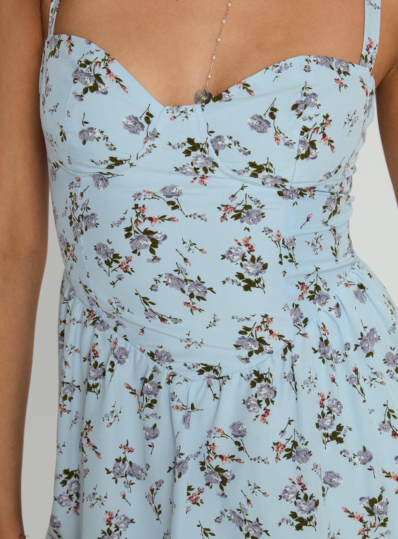 Izebella Maxi Dress Blue Floral - Image 5