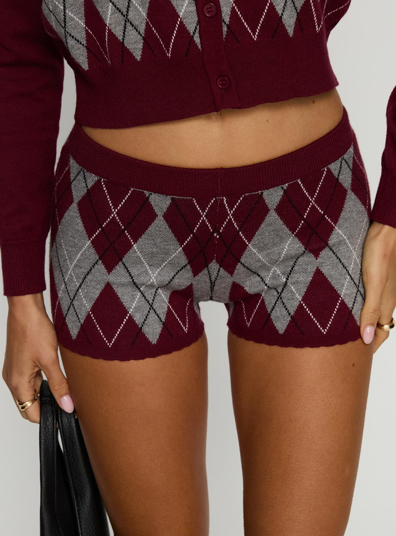 Raiven Knit Shorts Burgundy Argyle - Image 6