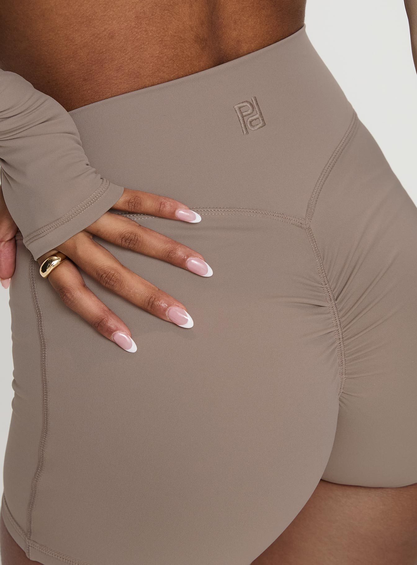 Touchdown Active Contour Short Taupe - Image 6