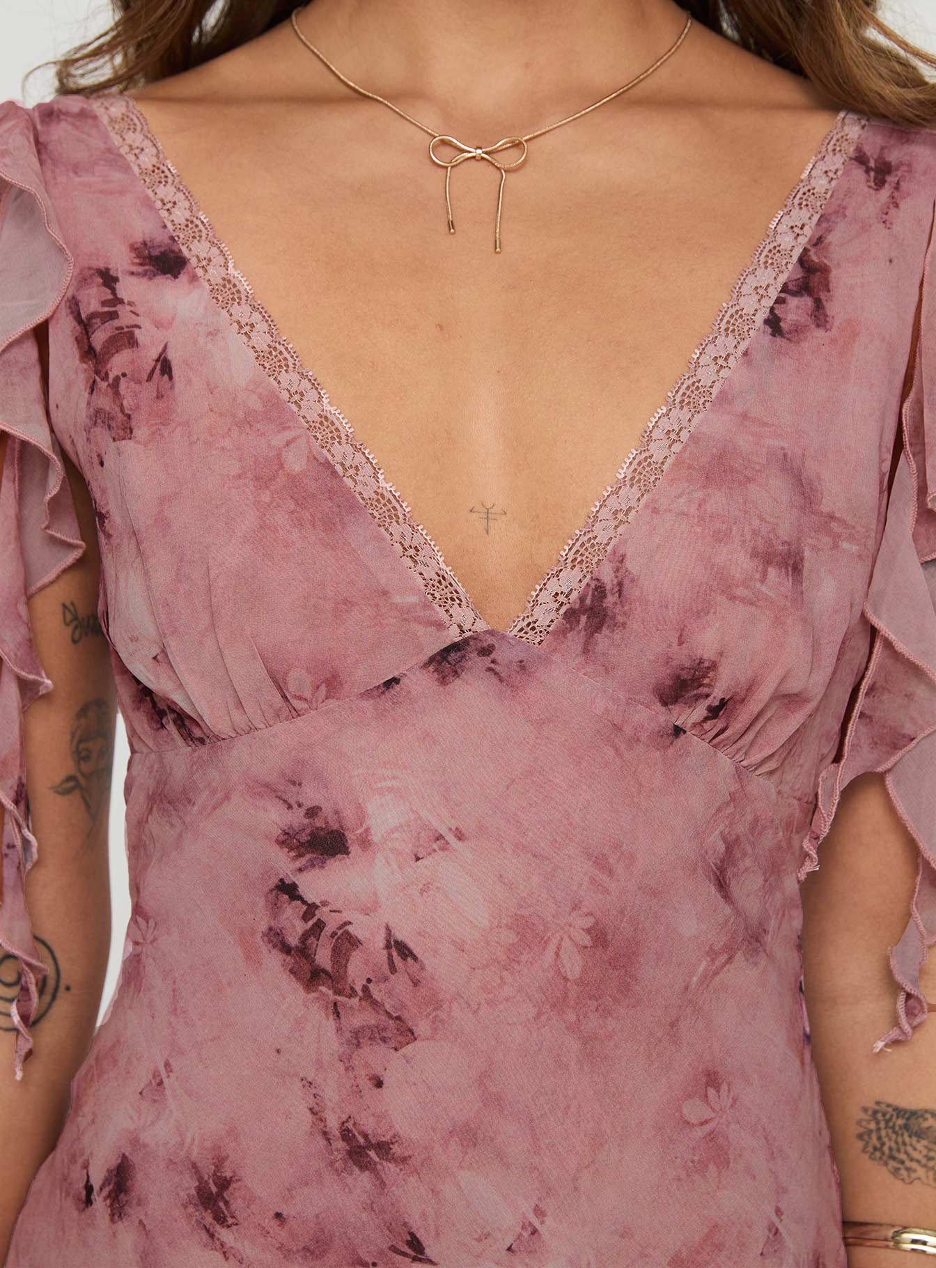 Vestige Midi Dress Pink - Image 6