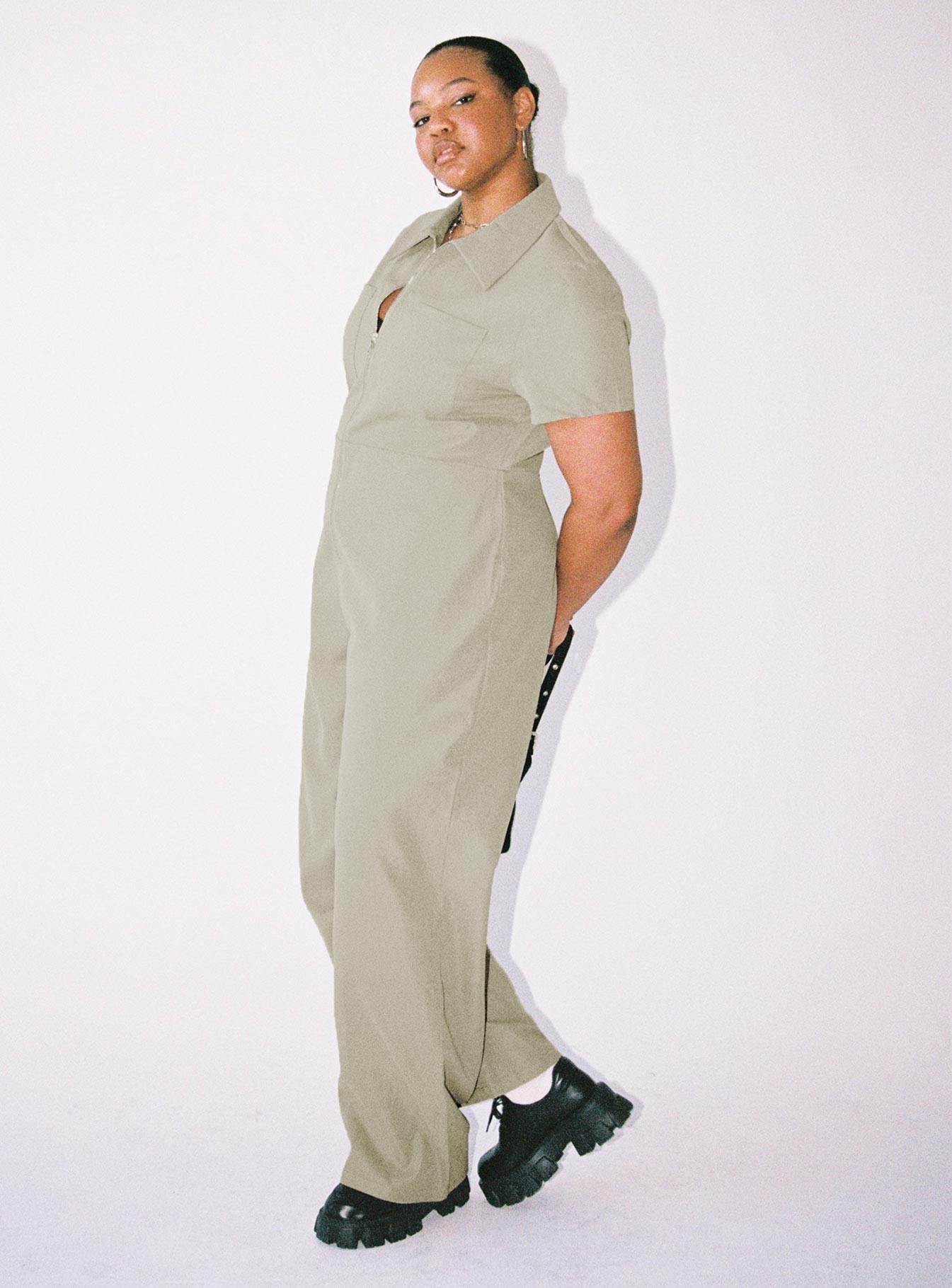 Loretta Jumpsuit Khaki Curve - Image 4