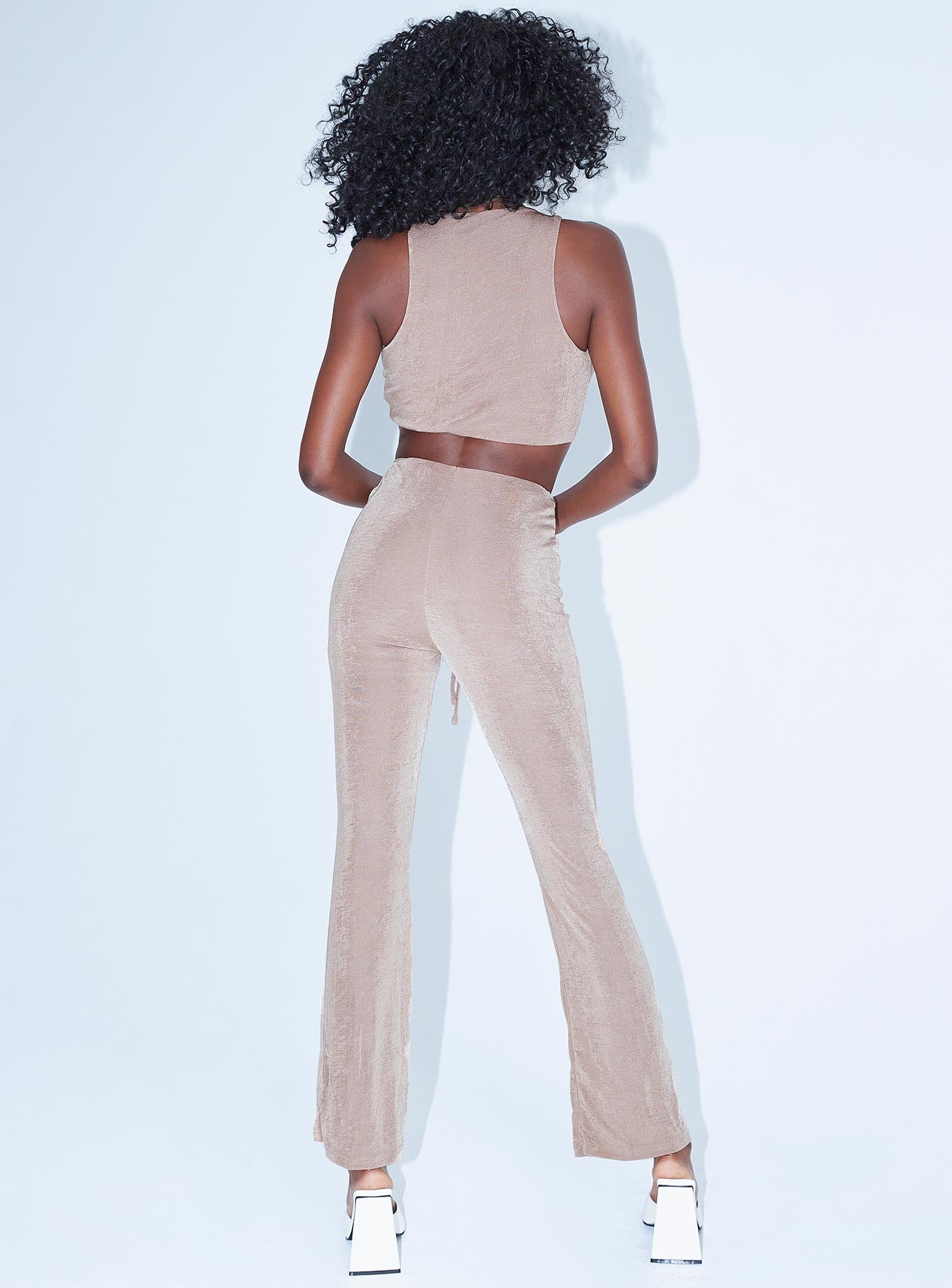 Cassie Set Brown - Image 5