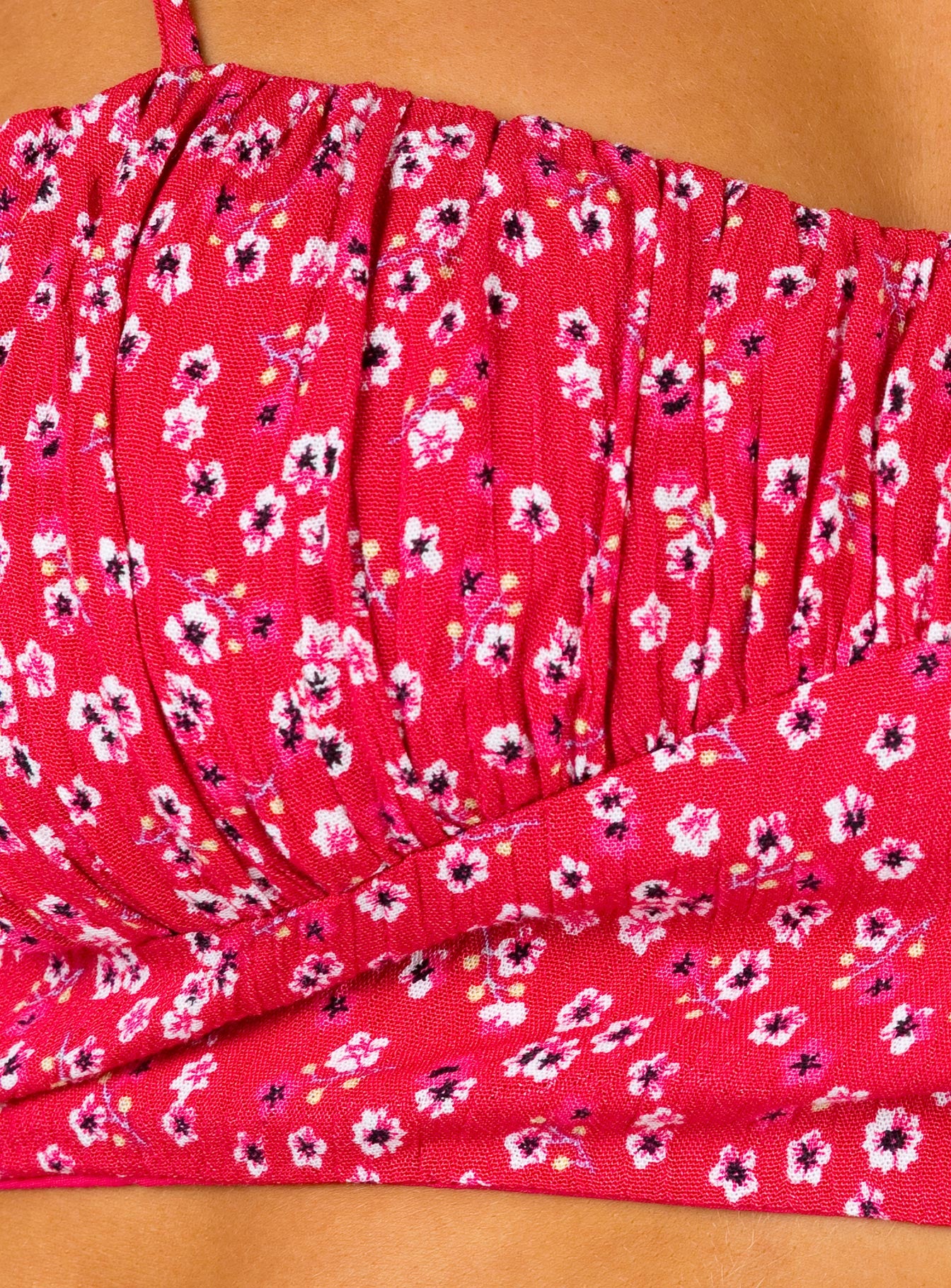 Carly Set Red - Image 6