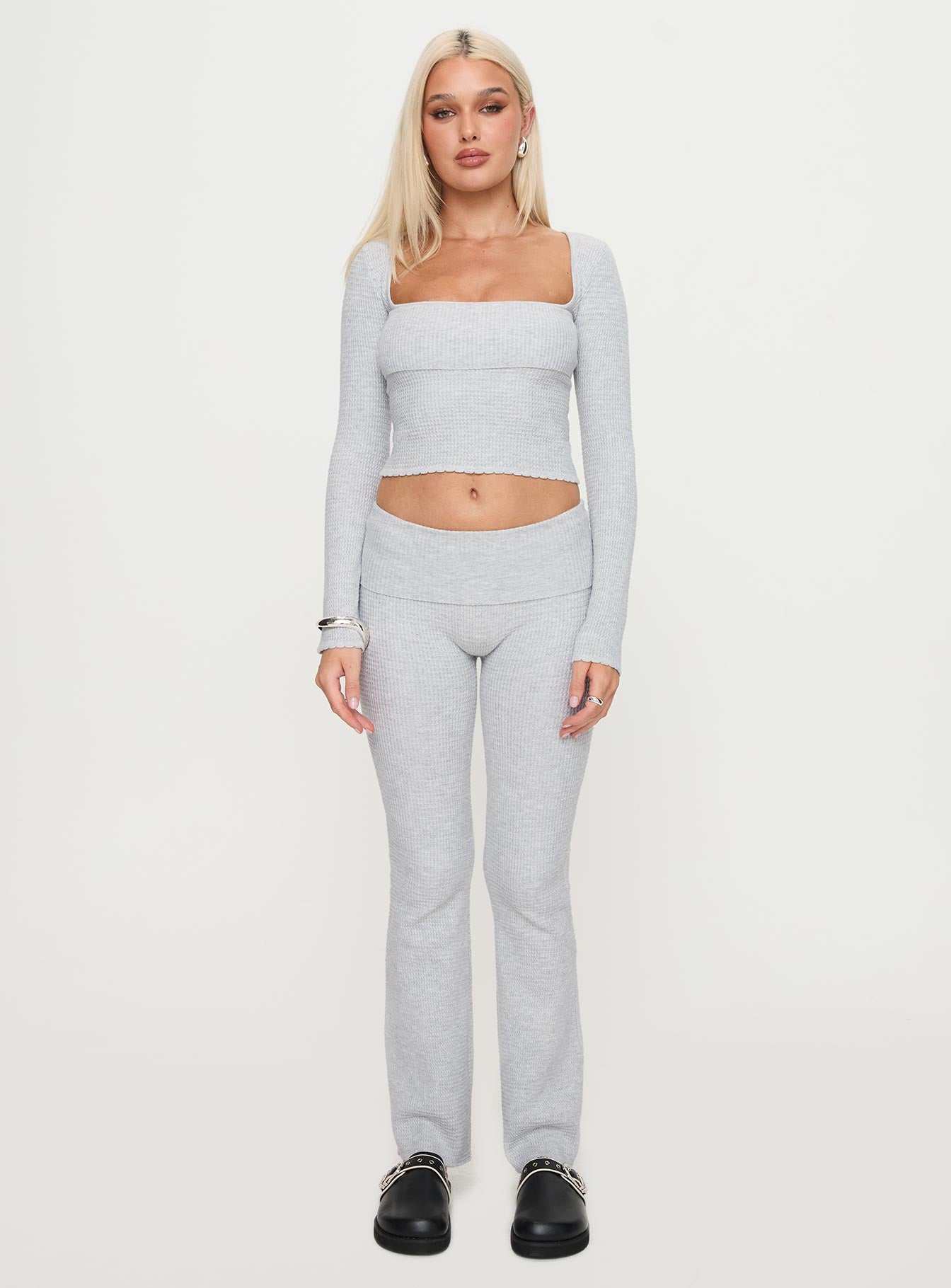 Closed Eyes Flared Pant Grey - Image 7
