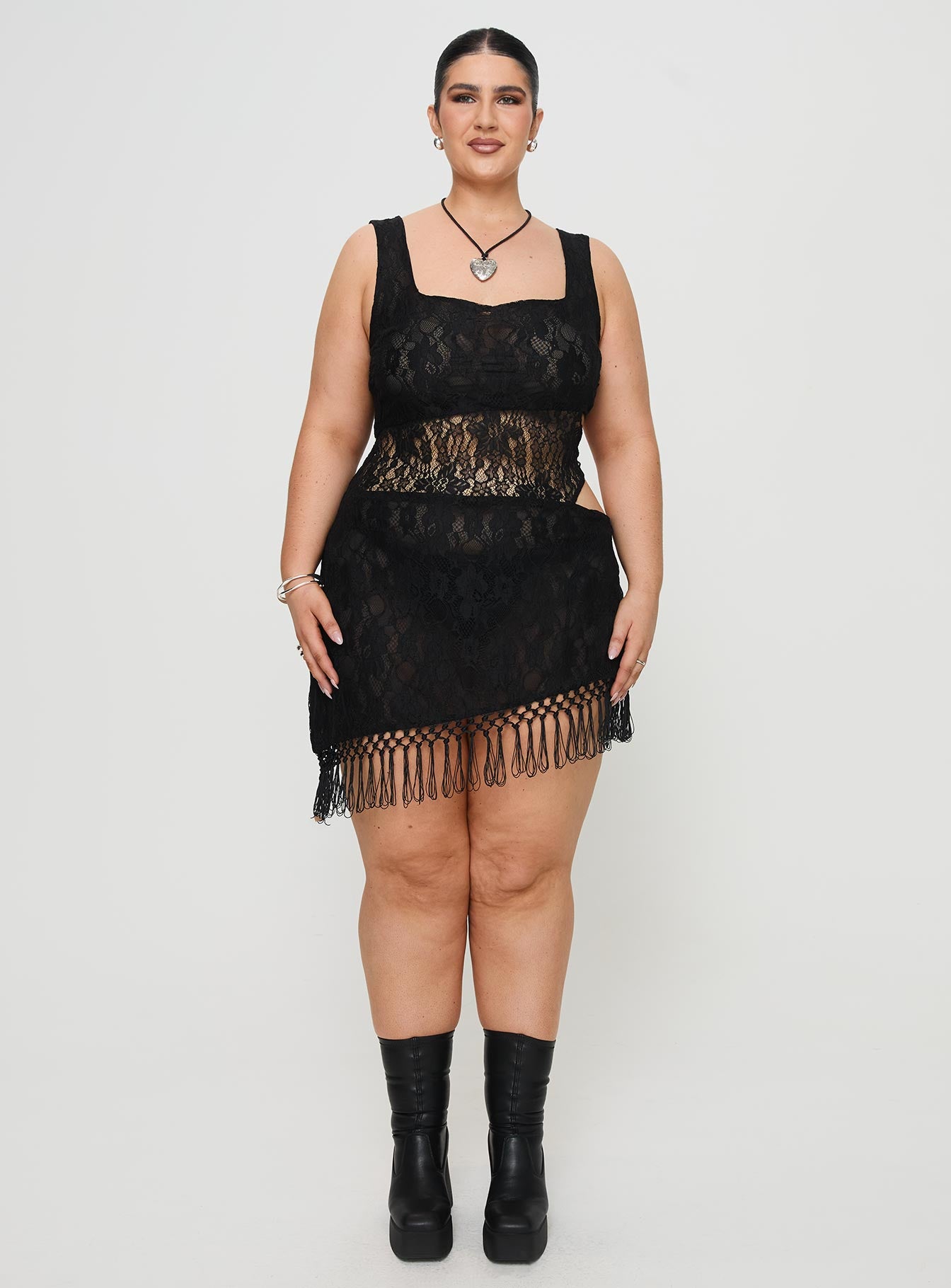 Dakarie Lace Mini Dress Black Curve - Image 7