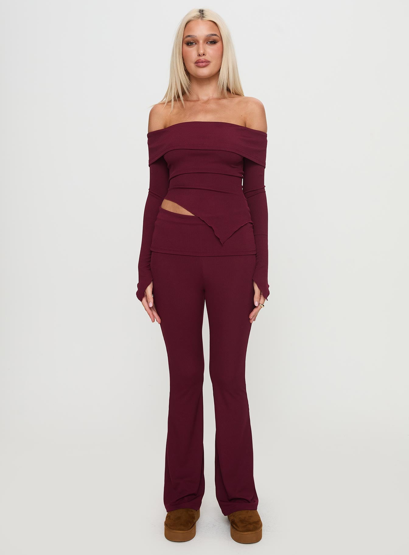 Outta Town Set Burgundy - Image 6