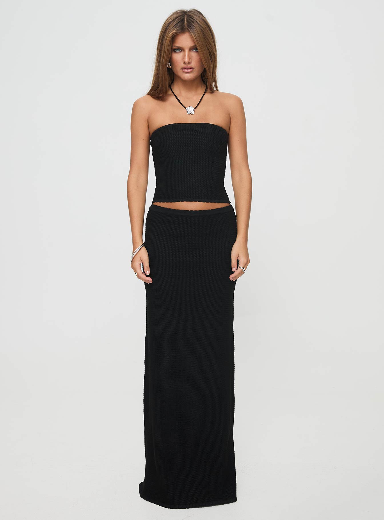 Huckle Tube Top Black - Image 7