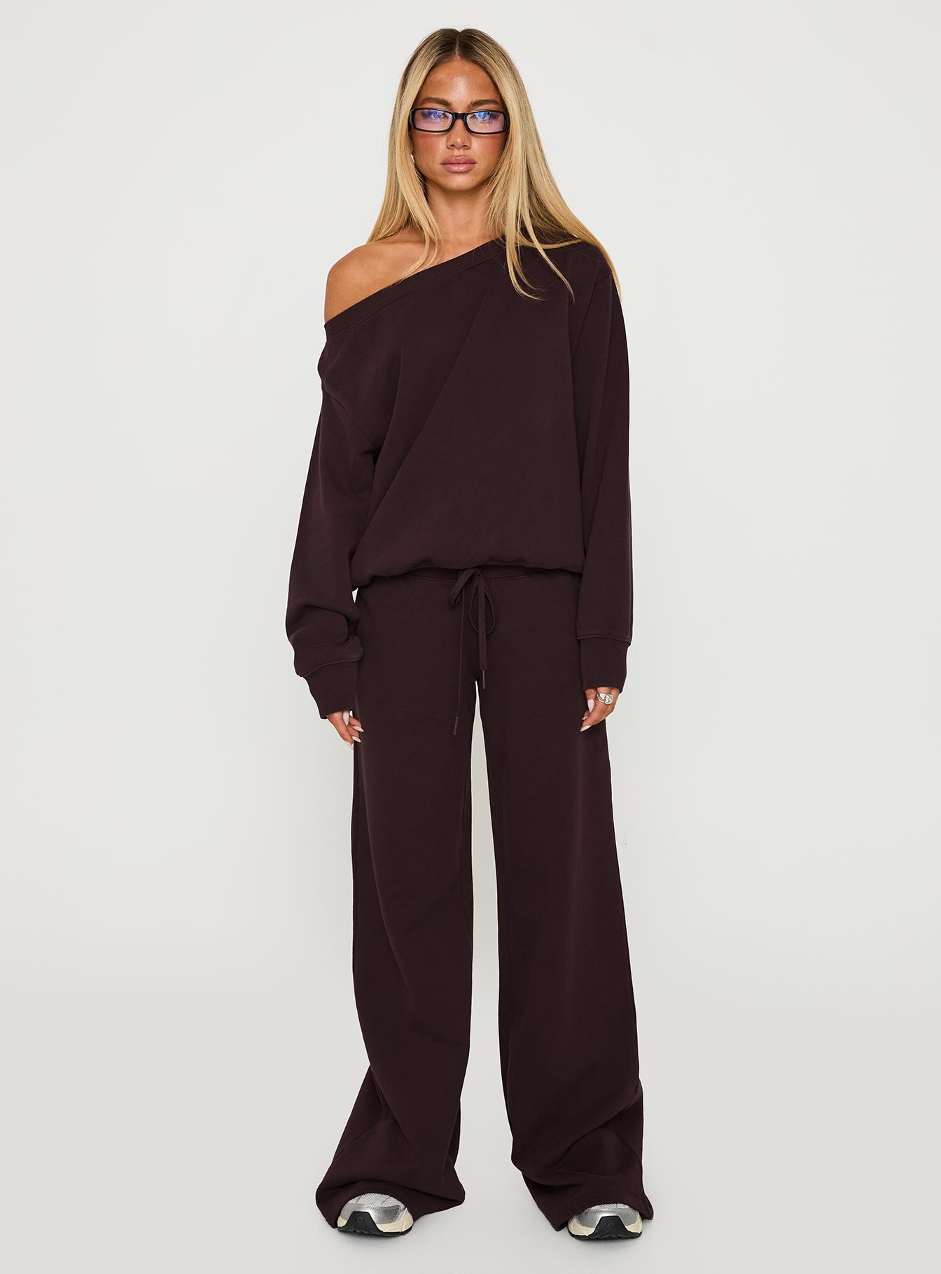 Wellness Off The Shoulder Jumper Brown - Image 7
