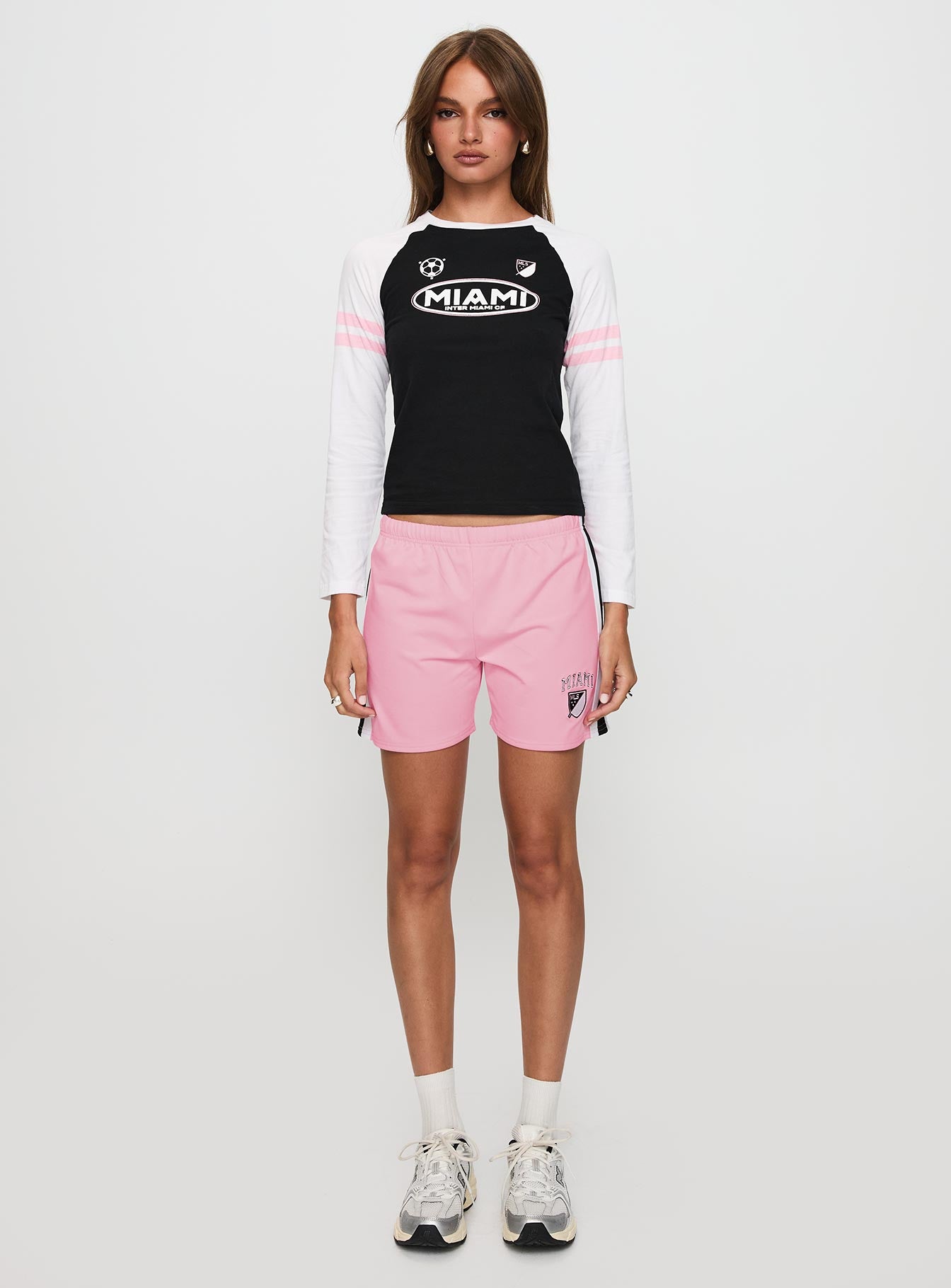 Bend It Athletic Shorts Pink - Image 7
