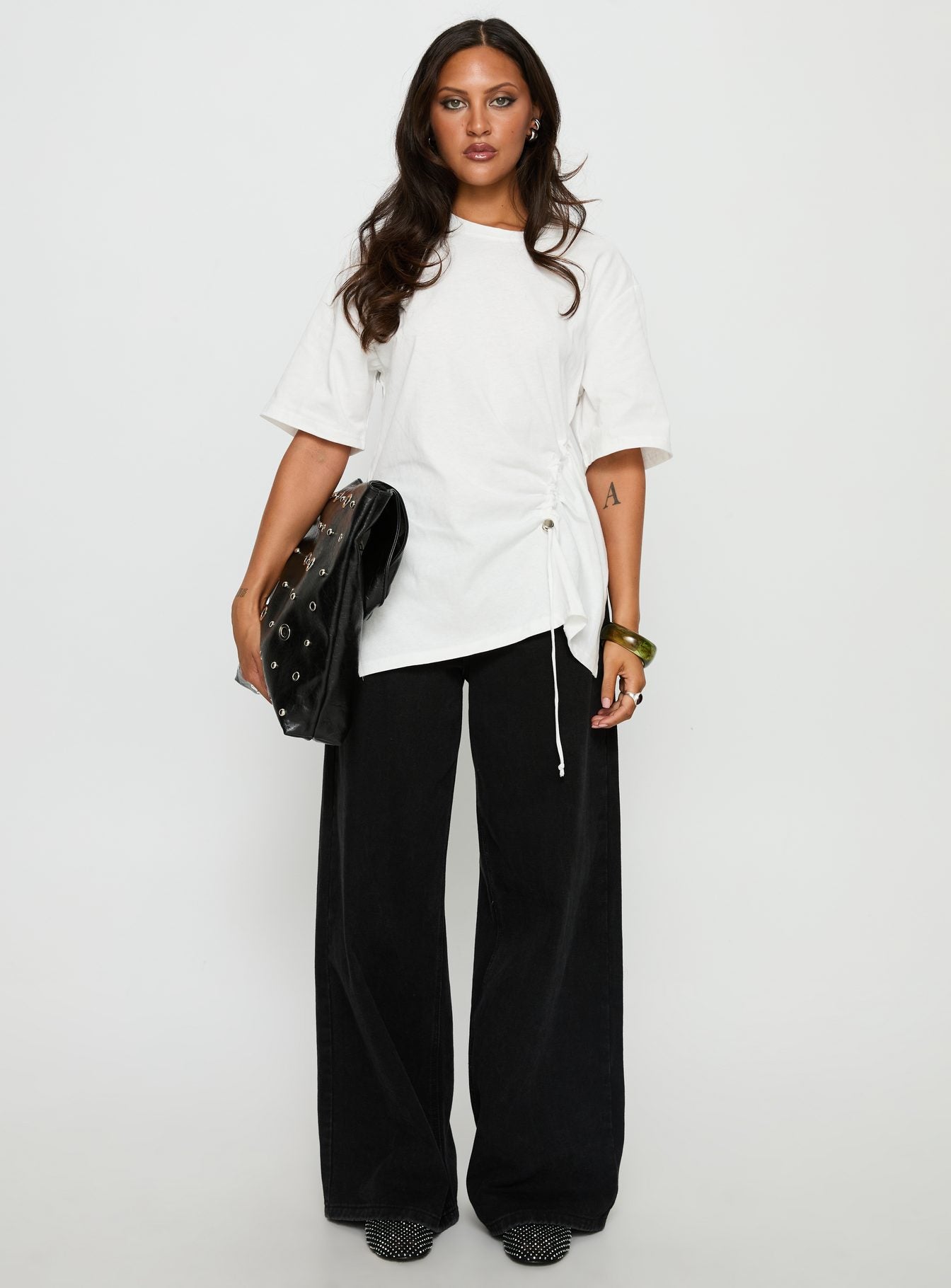 Agnessa Ruched Detail Oversized Tee White - Image 7