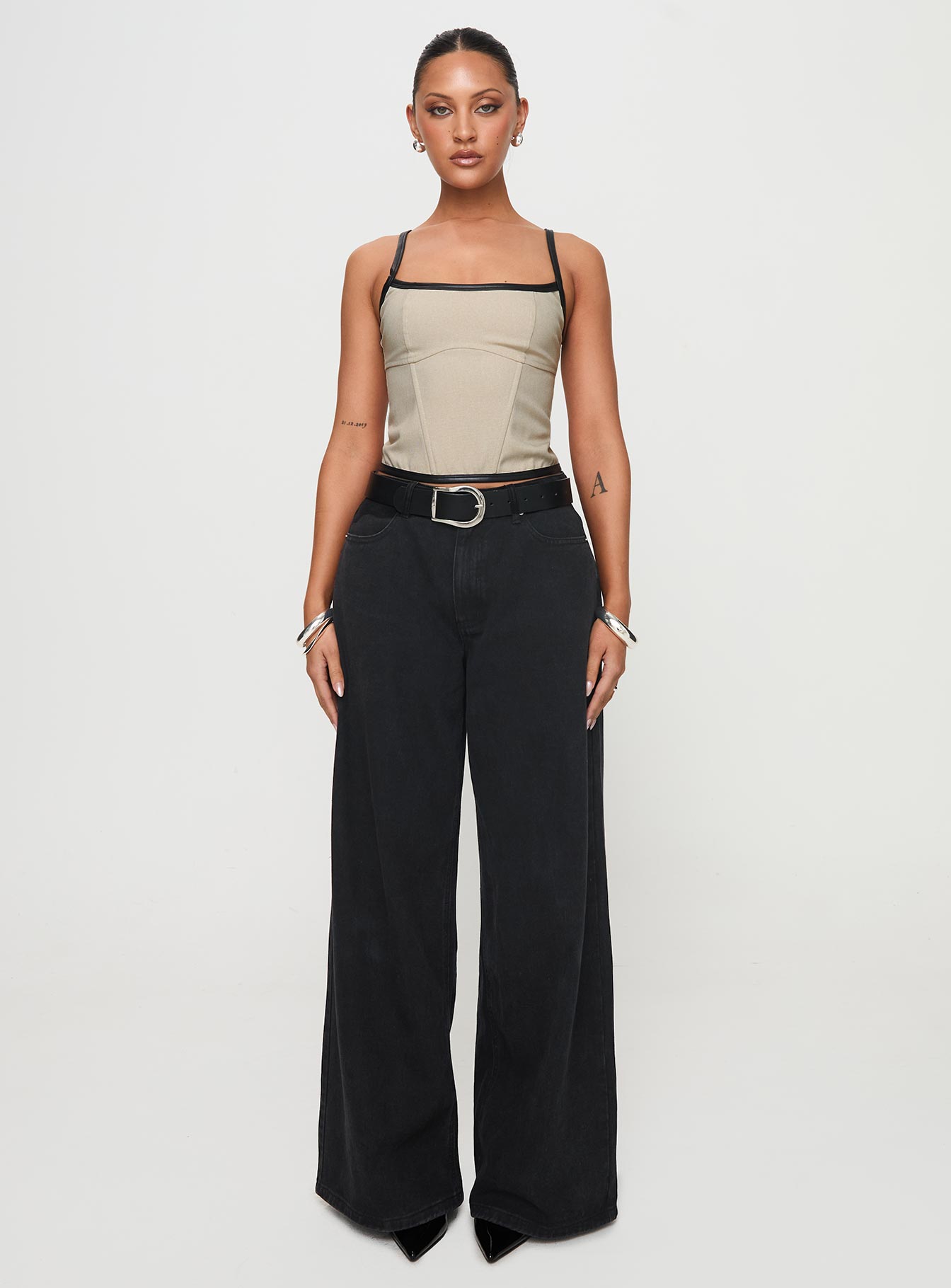 Thalorien Top Beige - Image 7