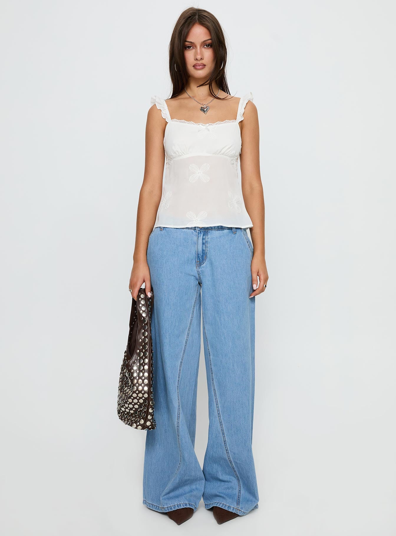 Madaleine Embroidered Top White - Image 7