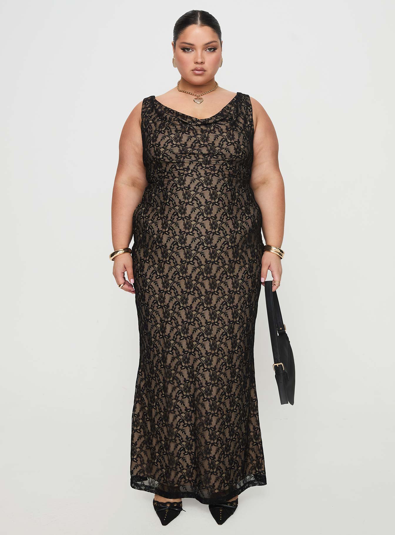 Romani Lace Maxi Dress Black Curve - Image 6