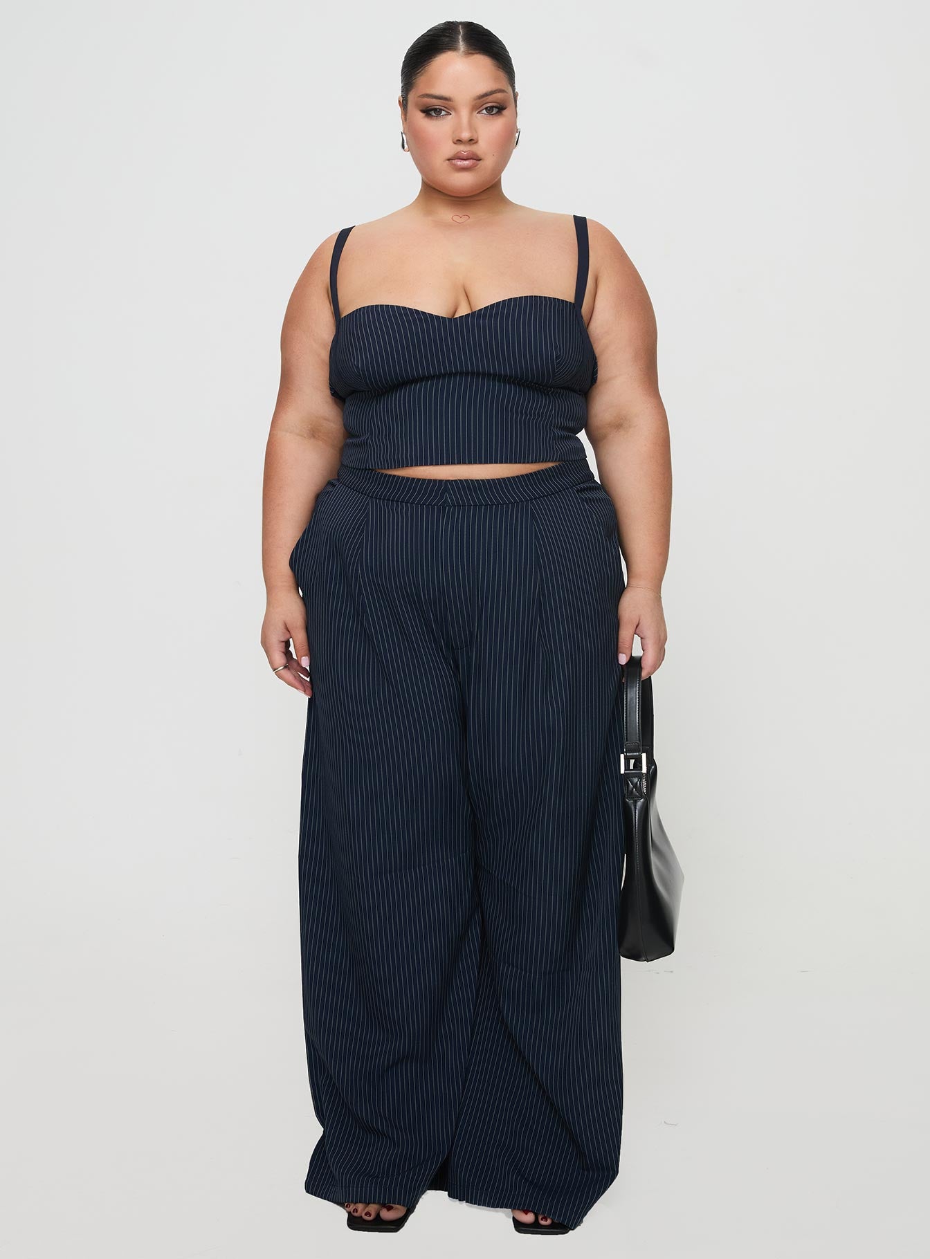 Briana Set Navy Pinstripe Curve - Image 6