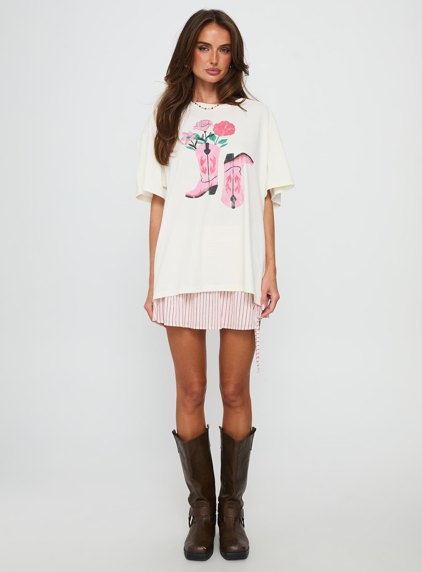 Lassie Girl Oversized Graphic Top Cream - Image 6