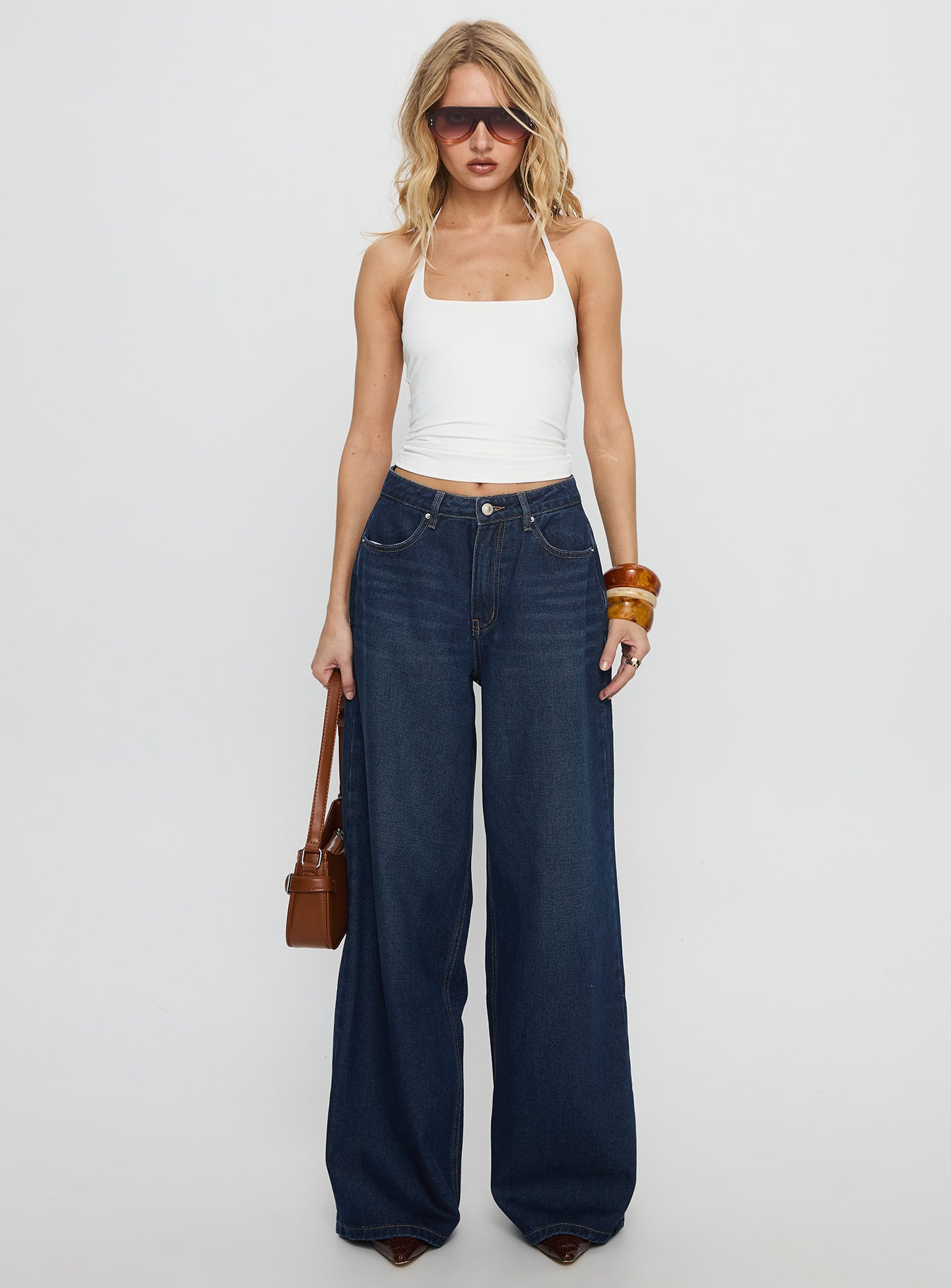 Naylor Mid Rise Wide Leg Jeans Mid Blue Denim - Image 7
