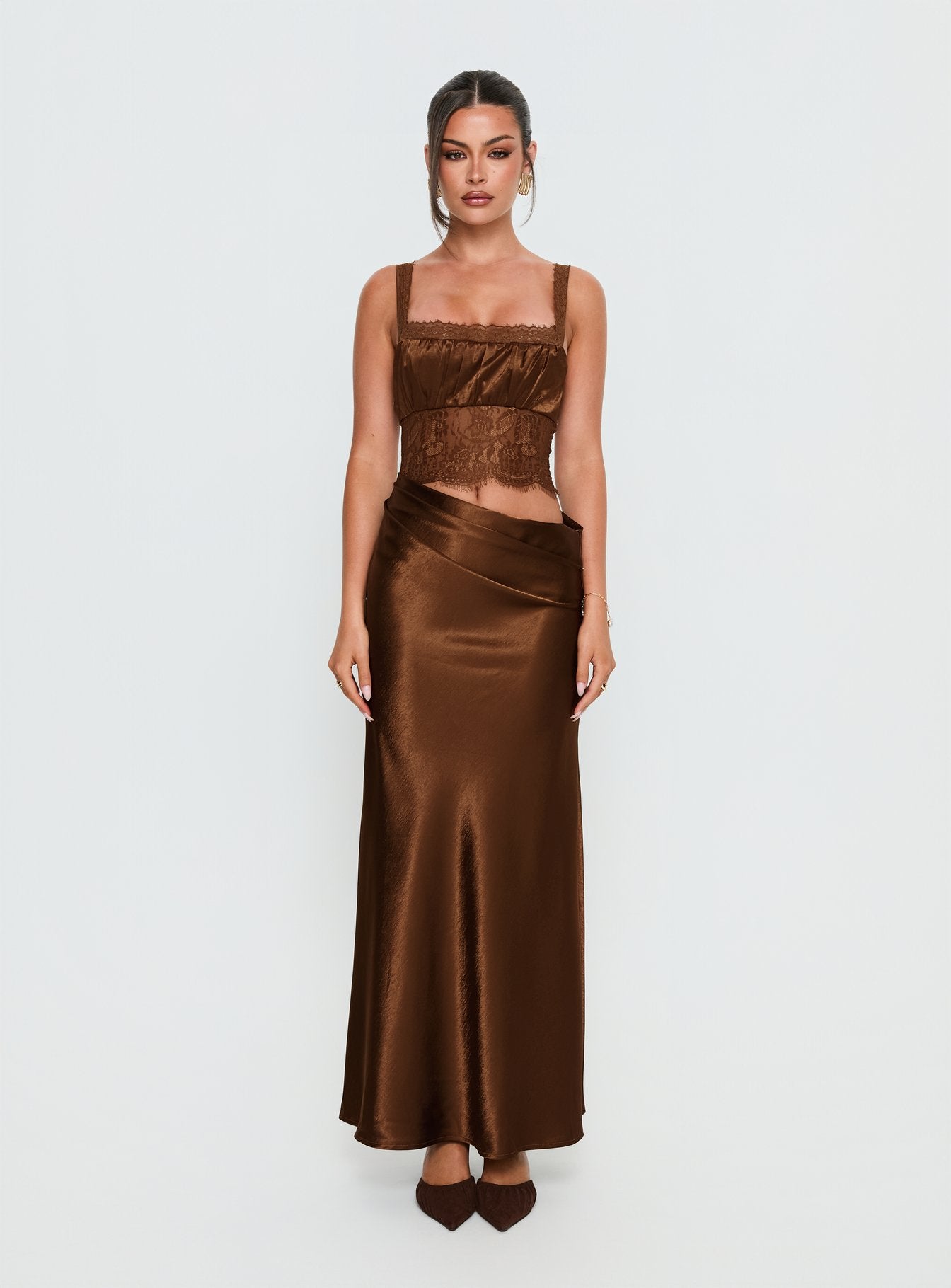 Fayfe Lace Maxi Dress Chocolate - Image 7