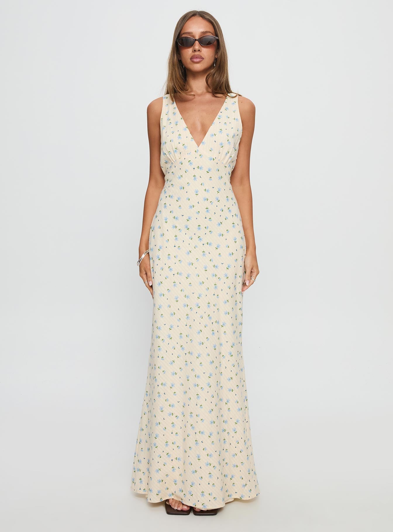 Manolia Textured Maxi Dress Cream Floral - Image 6