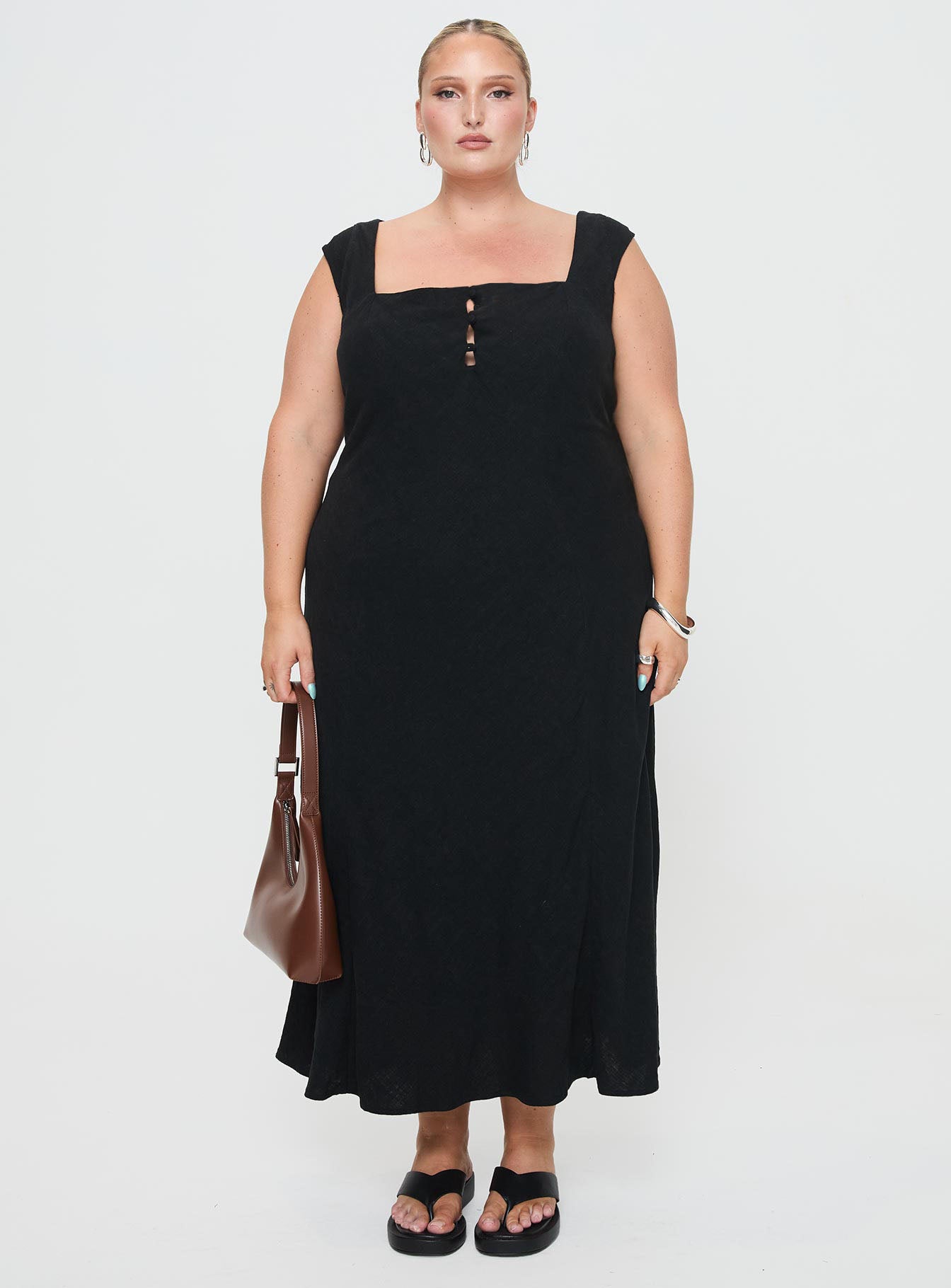 Chosen Girl Linen Blend Maxi Dress Black Curve - Image 7
