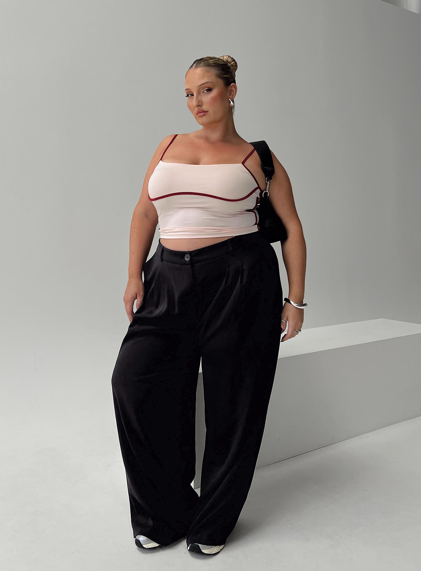 Maidenwell Contrast Top Pink Curve - Image 7