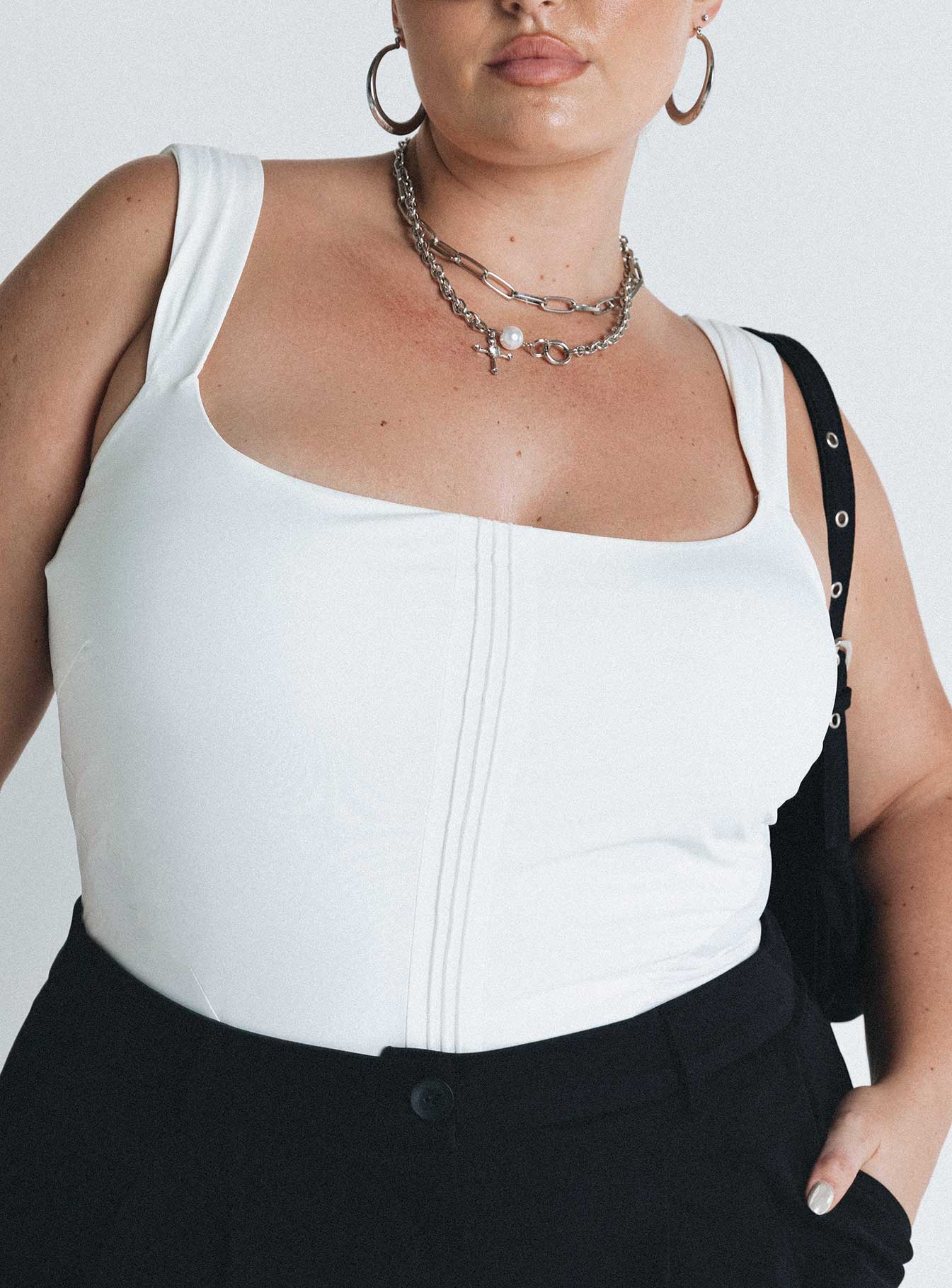 Samuel Corset Bodysuit White Curve - Image 7