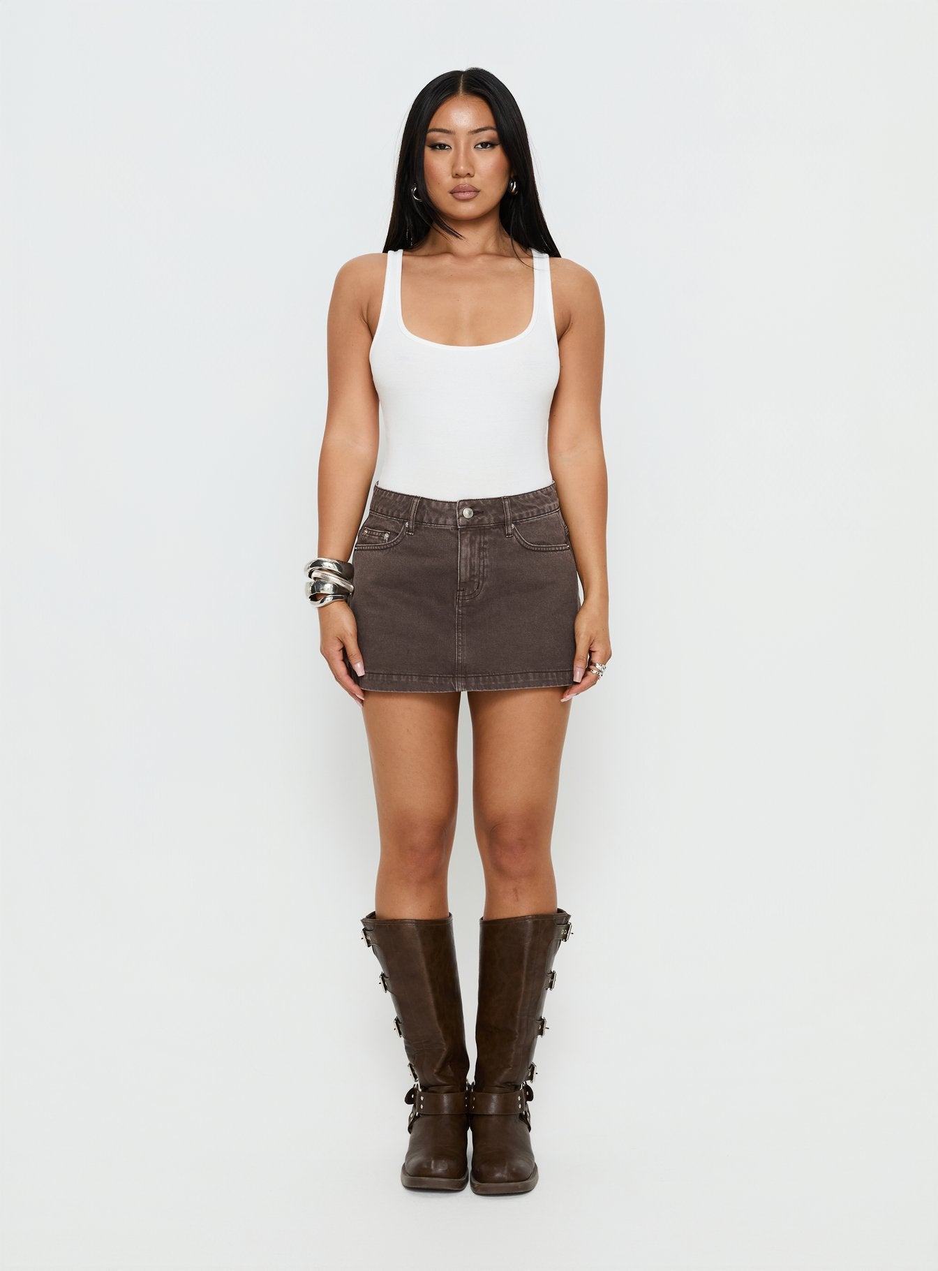 Nicolina Low Rise Denim Mini Skirt Washed Brown - Image 7