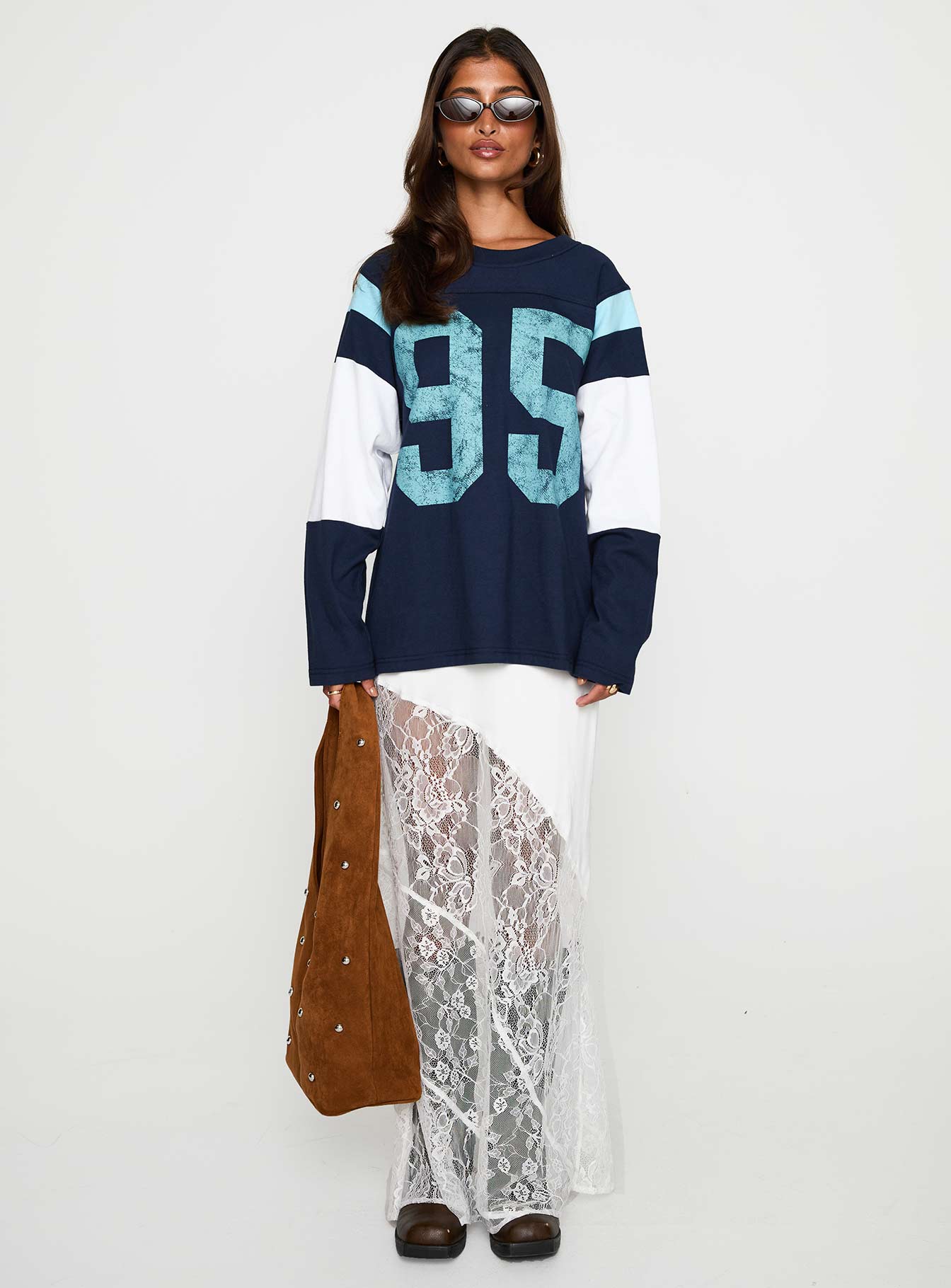 Collegiate Queen Long Sleeved Top Navy - Image 7