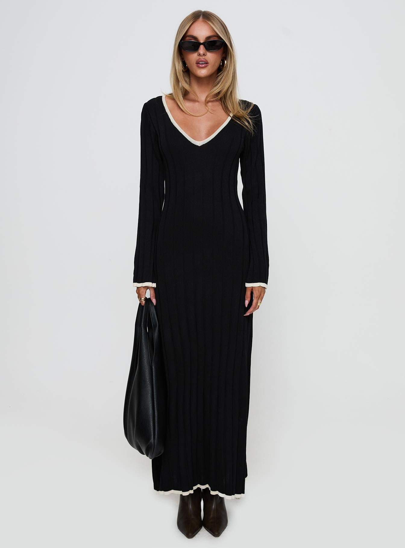 Claira Long Sleeve Maxi Dress Black - Image 7
