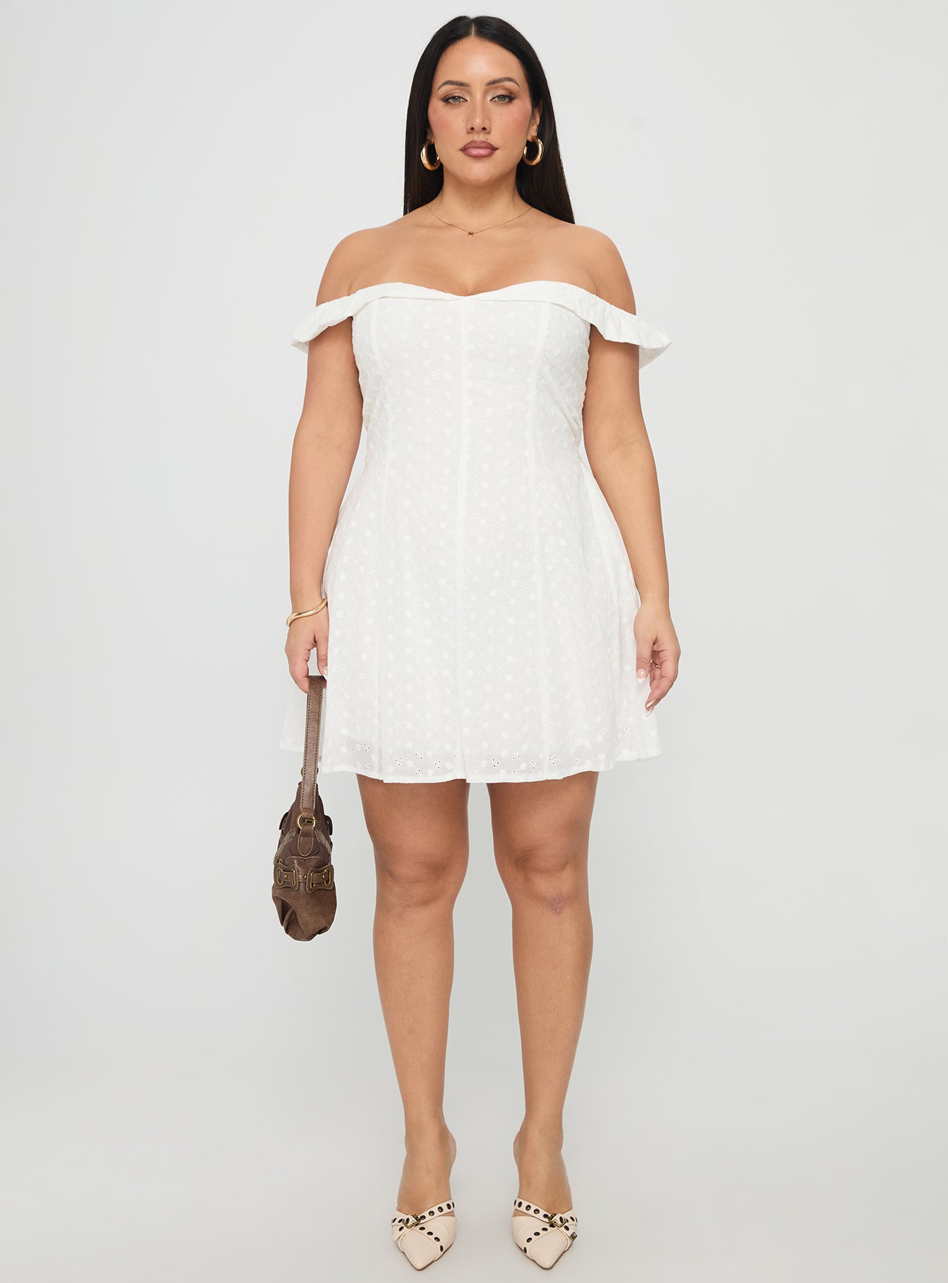 Rosebud Broderie Off The Shoulder Mini Dress White Curve - Image 7