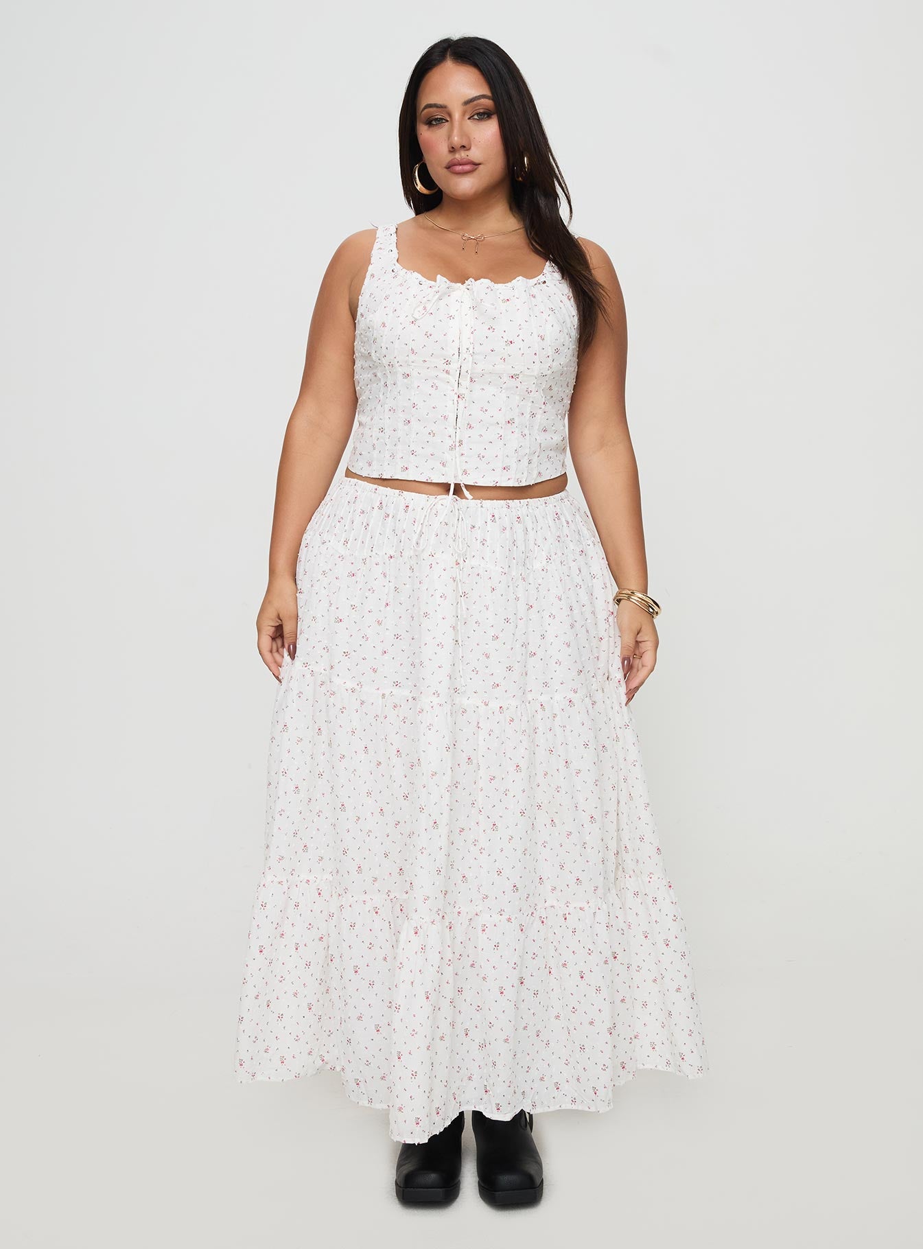 Cherry On Top Maxi Skirt White Floral Curve - Image 7