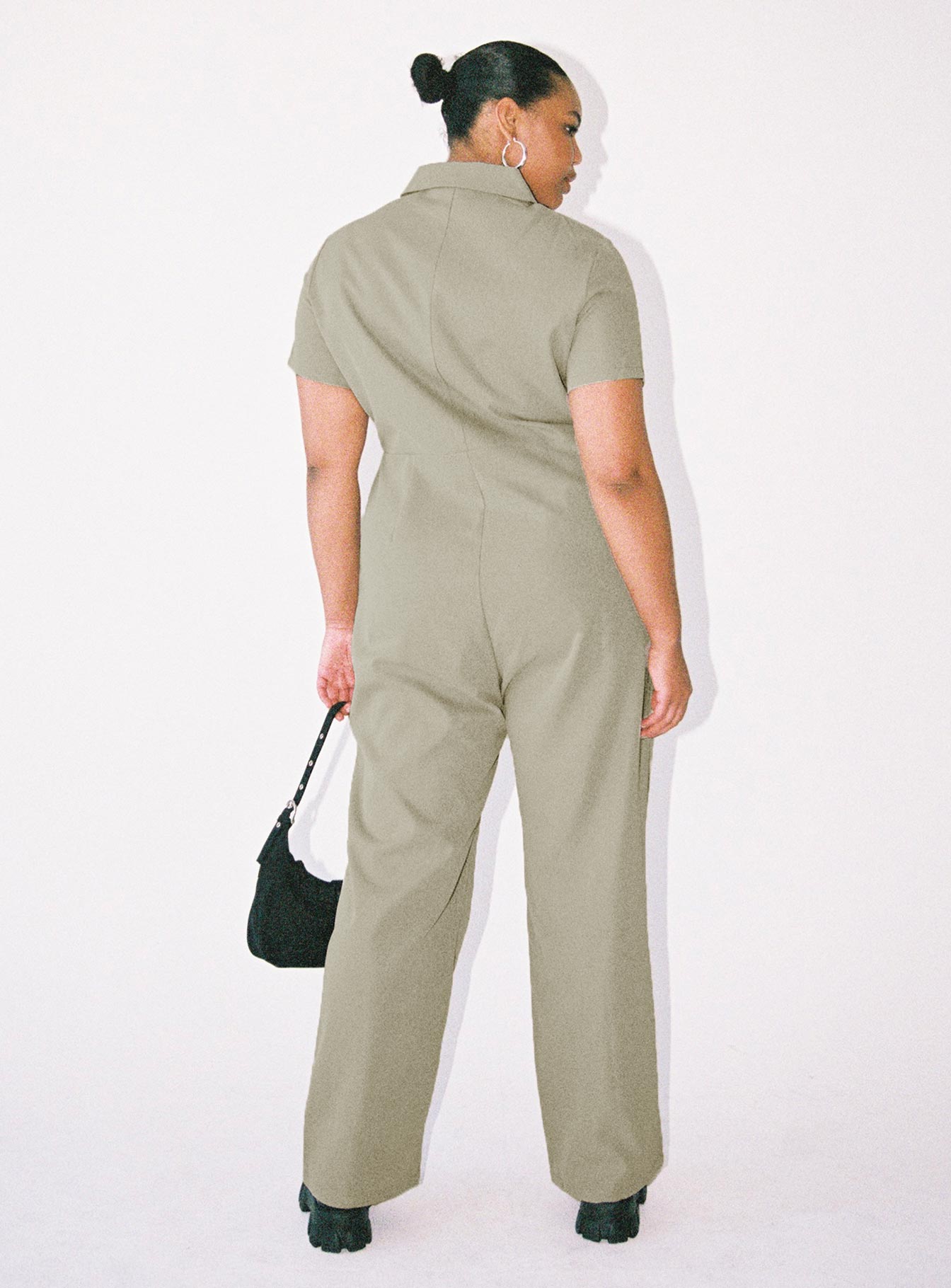 Loretta Jumpsuit Khaki Curve - Image 5