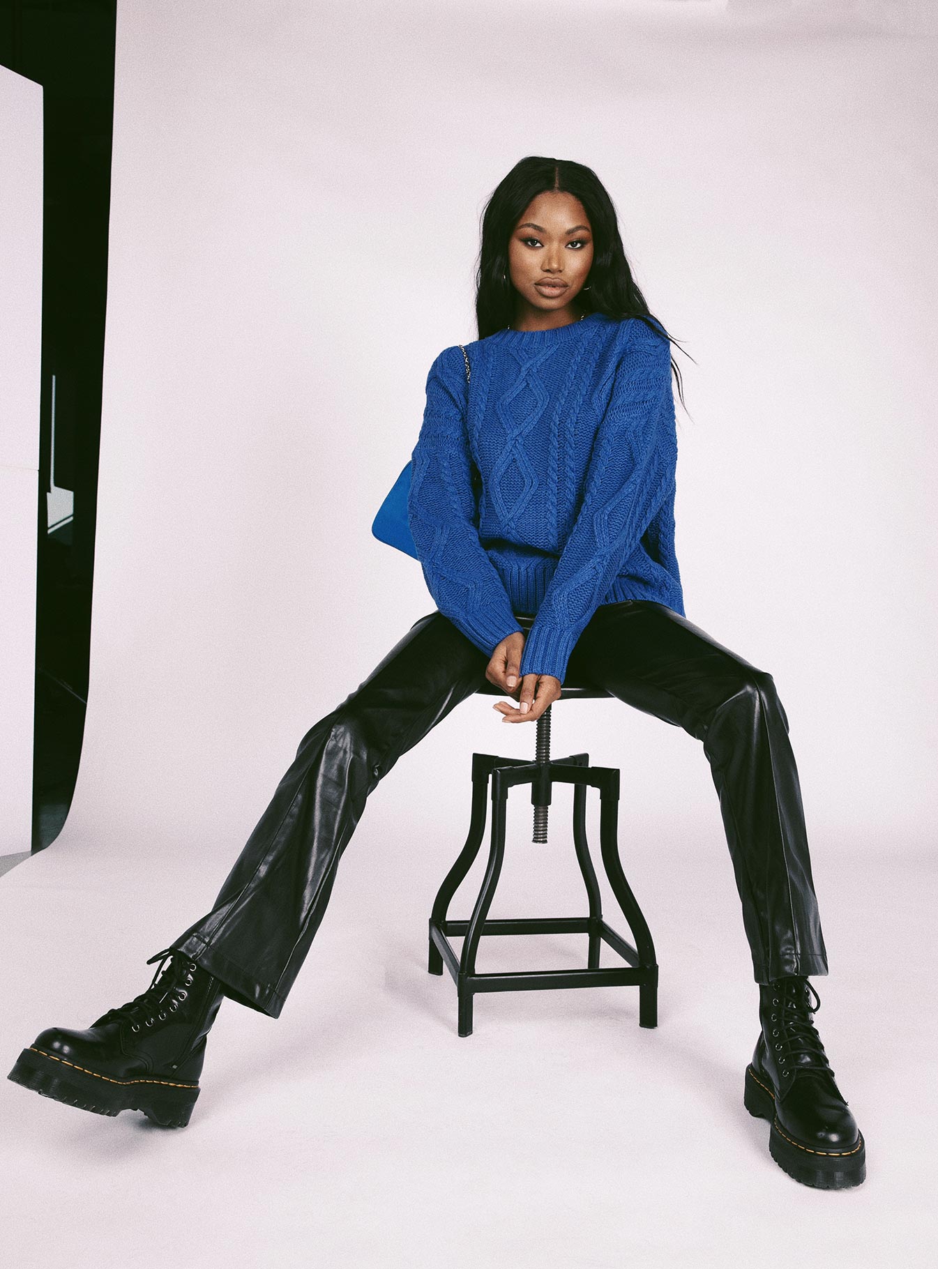 Anaya Oversized Sweater Monday Blues - Image 9