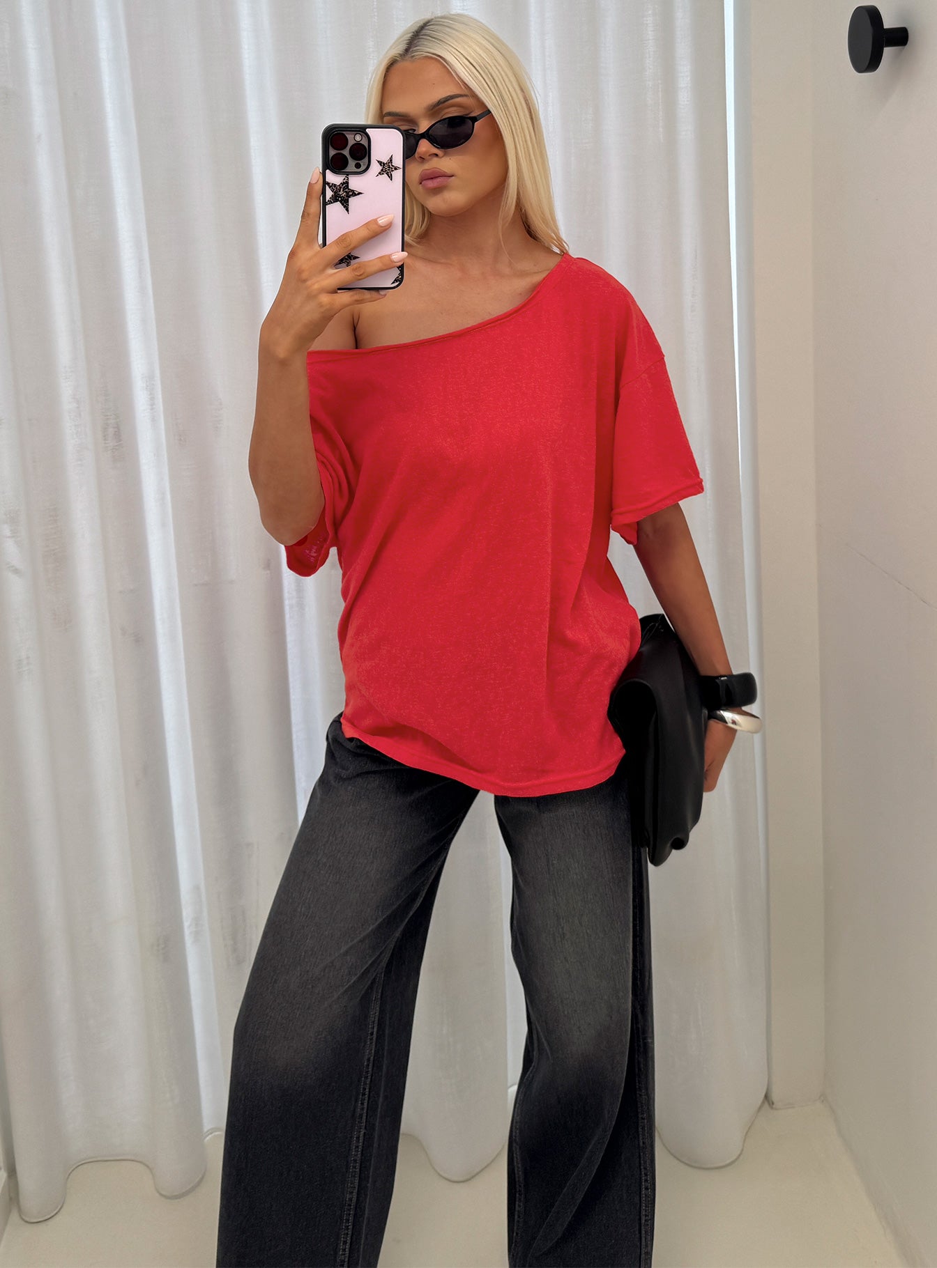 Winny Off Shoulder Tee Red - Image 8